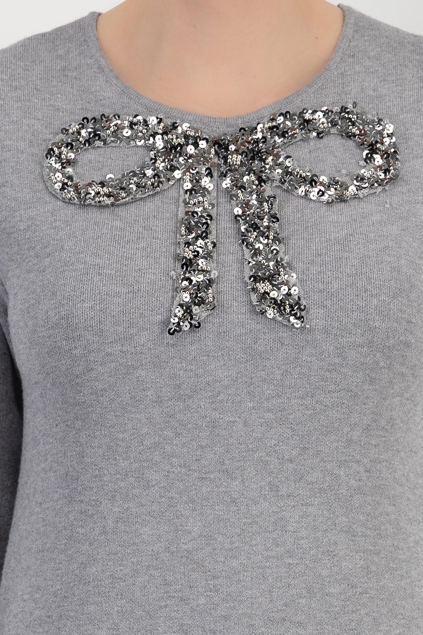 Rochie din tricot fin gri scurta cu un croi drept si fundita frontala din aplicatii stralucitoare 4 - StarShinerS.ro