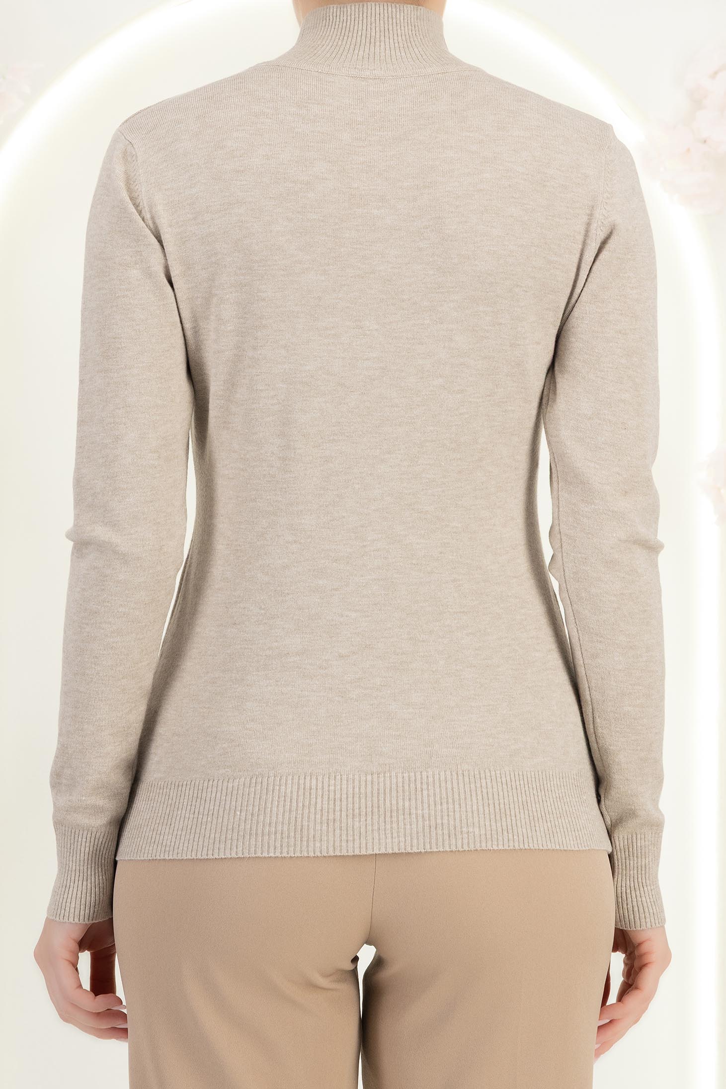 Bézs finom kötött anyagból készült, testhezálló garbó magas nyakkal 6 - StarShinerS.hu