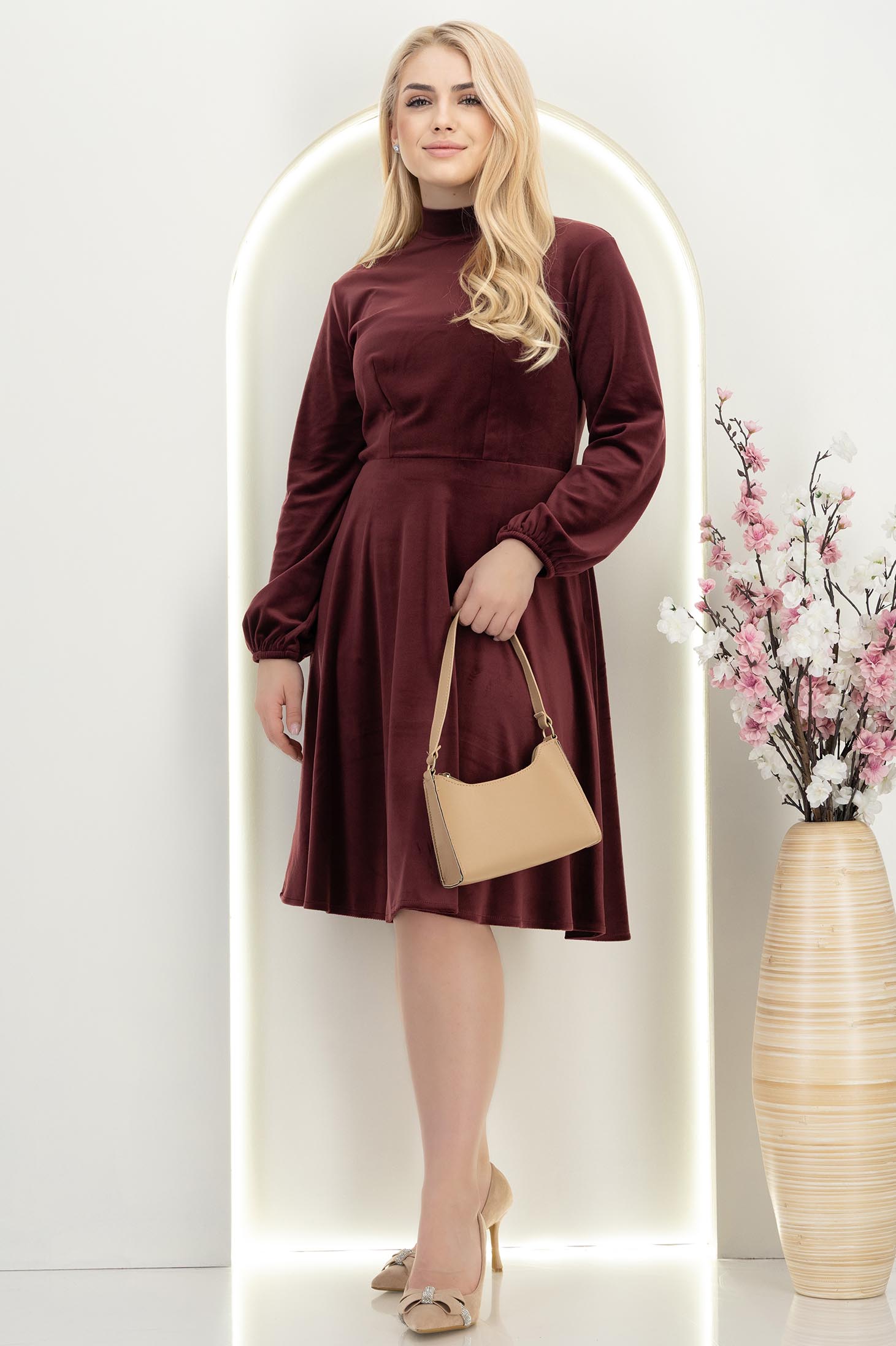 Rochie din catifea visinie până la genunchi in clos cu elastic in talie - StarShinerS 3 - StarShinerS.ro