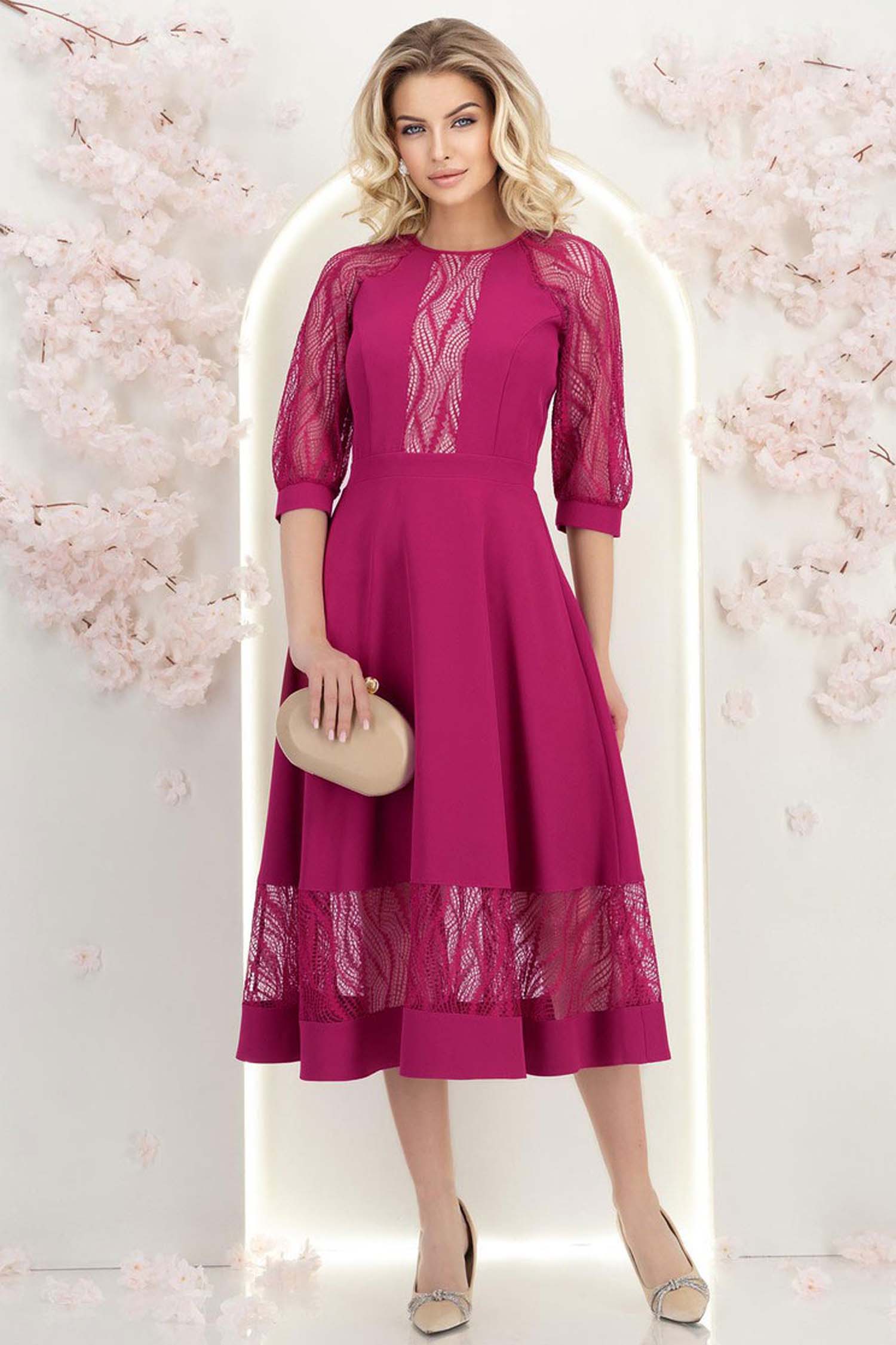 Rochie din stofa zmeura midi in clos cu aplicatii de dantela - StarShinerS 4 - StarShinerS.ro