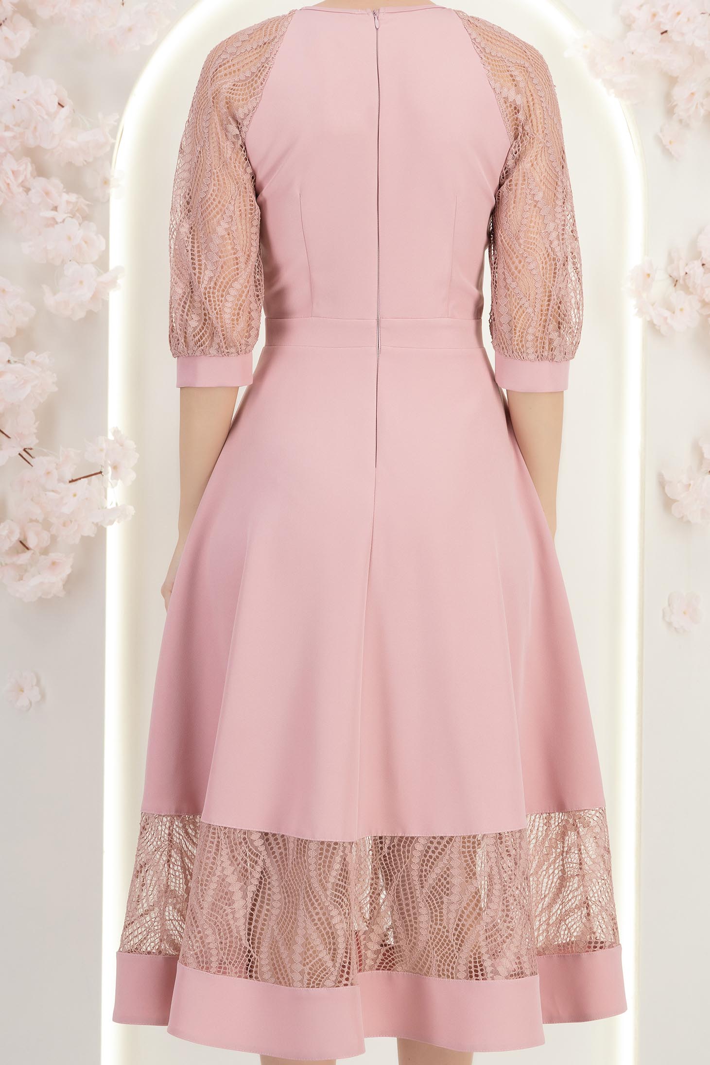 StarShinerS růžový prášek šaty přes koleno zvonový skleník 6 - StarShinerS.cz