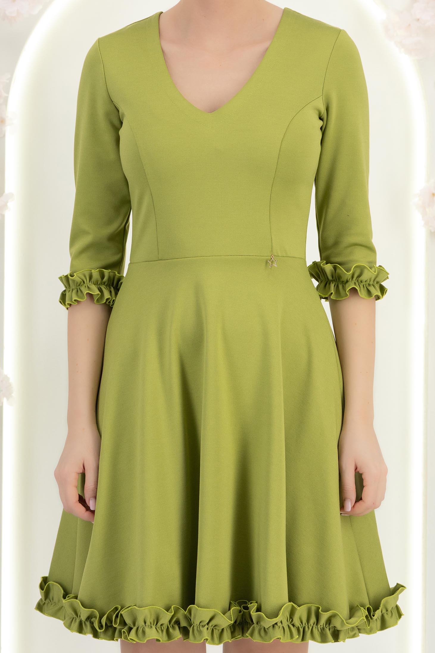 StarShinerS světle zelená šaty zvonový skleník krátký jersey 5 - StarShinerS.cz