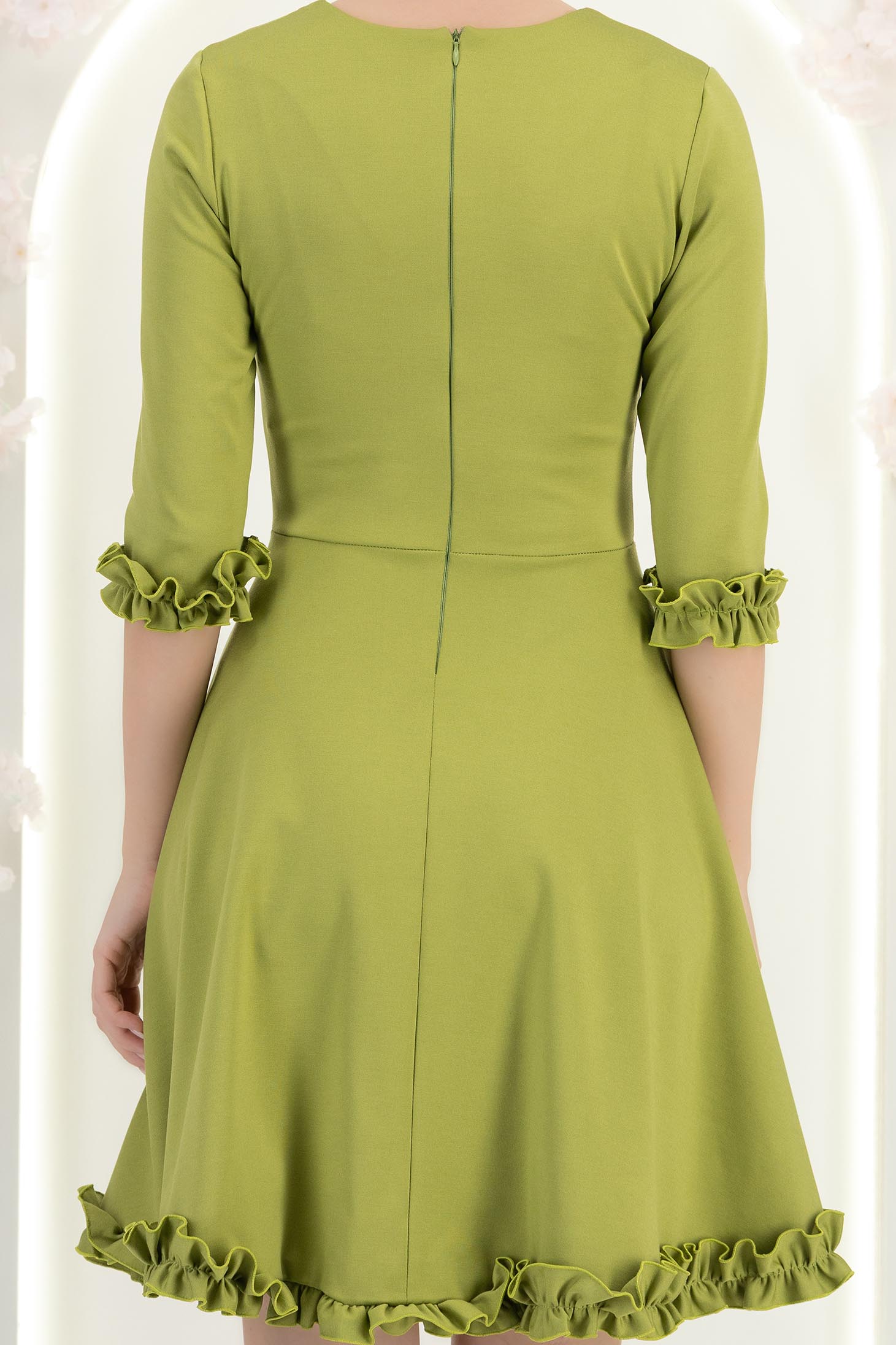 StarShinerS světle zelená šaty zvonový skleník krátký jersey 6 - StarShinerS.cz