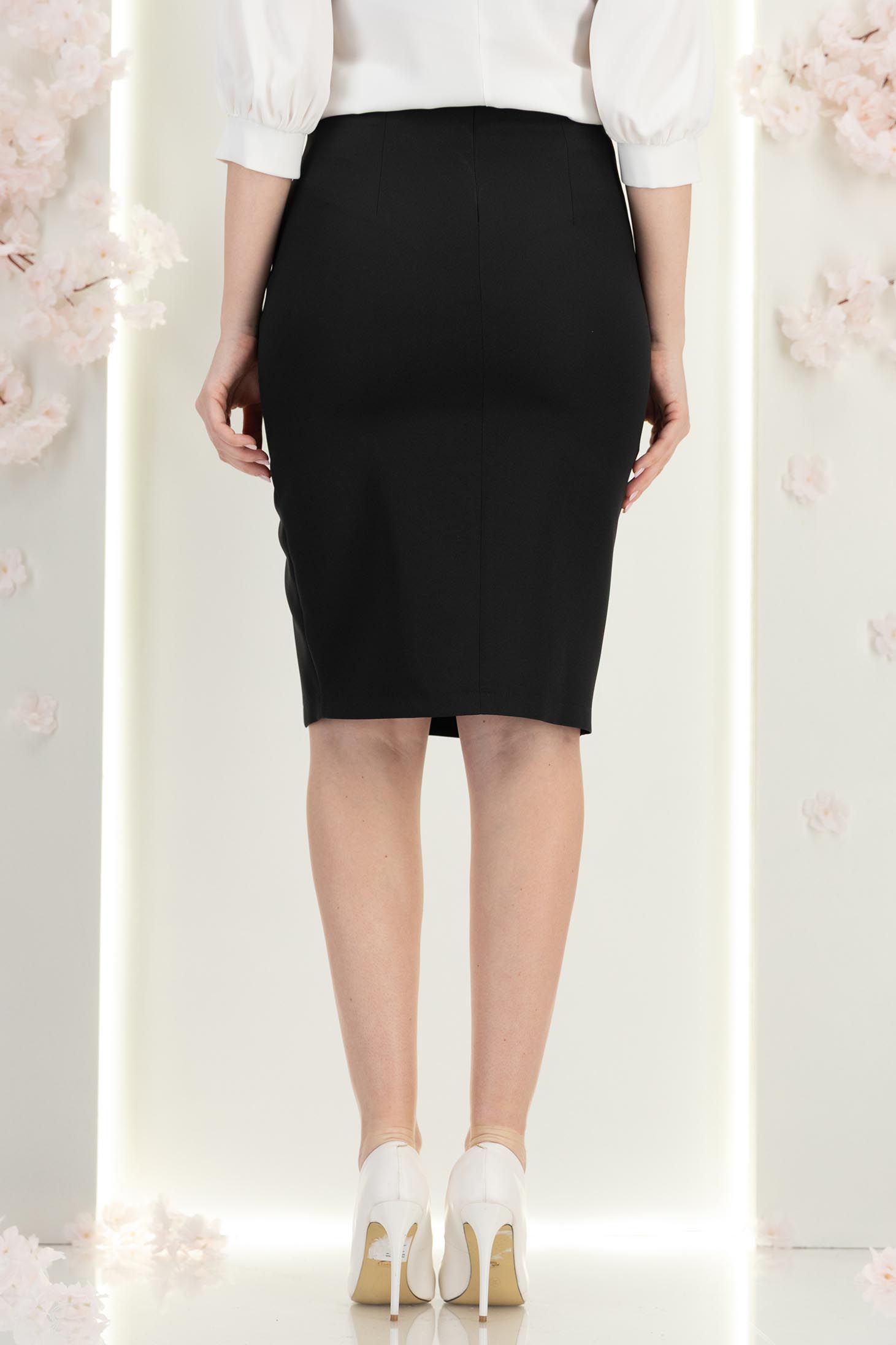 Fusta din stofa neagra până la genunchi tip creion cu banda decorativa cu tinte - StarShinerS 4 - StarShinerS.ro