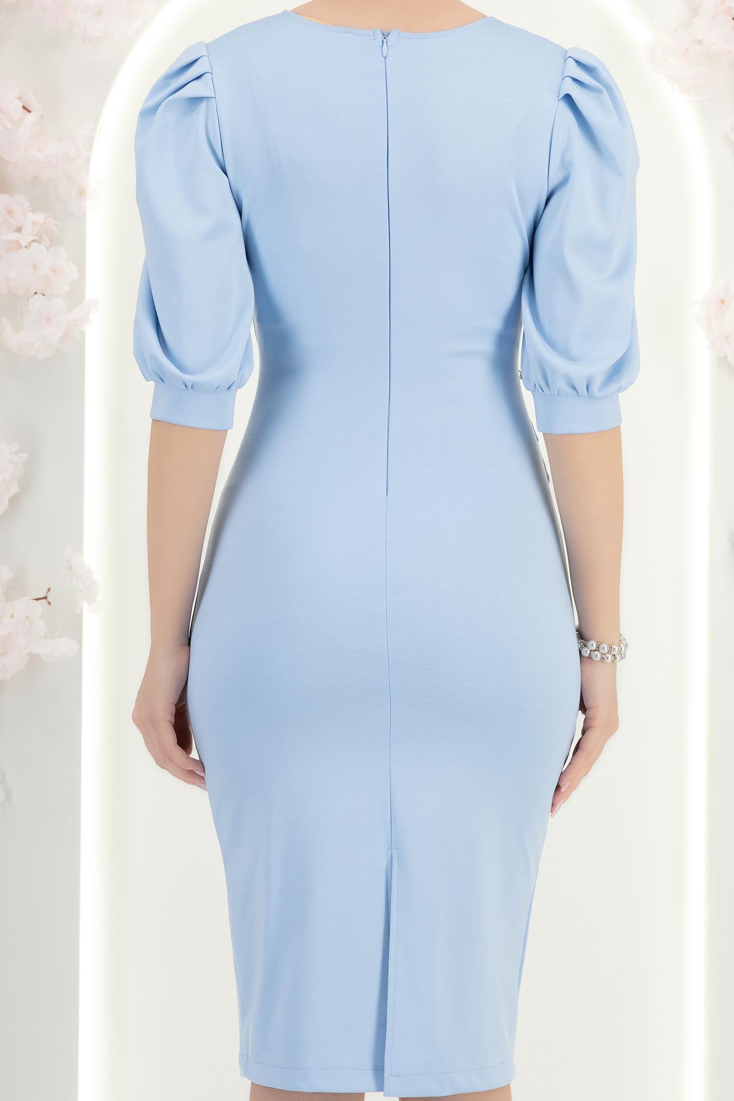 Világoskék jersey ruha, midi hosszúságú, ceruza fazonú, puffos ujjakkal - StarShinerS 6 - StarShinerS.hu