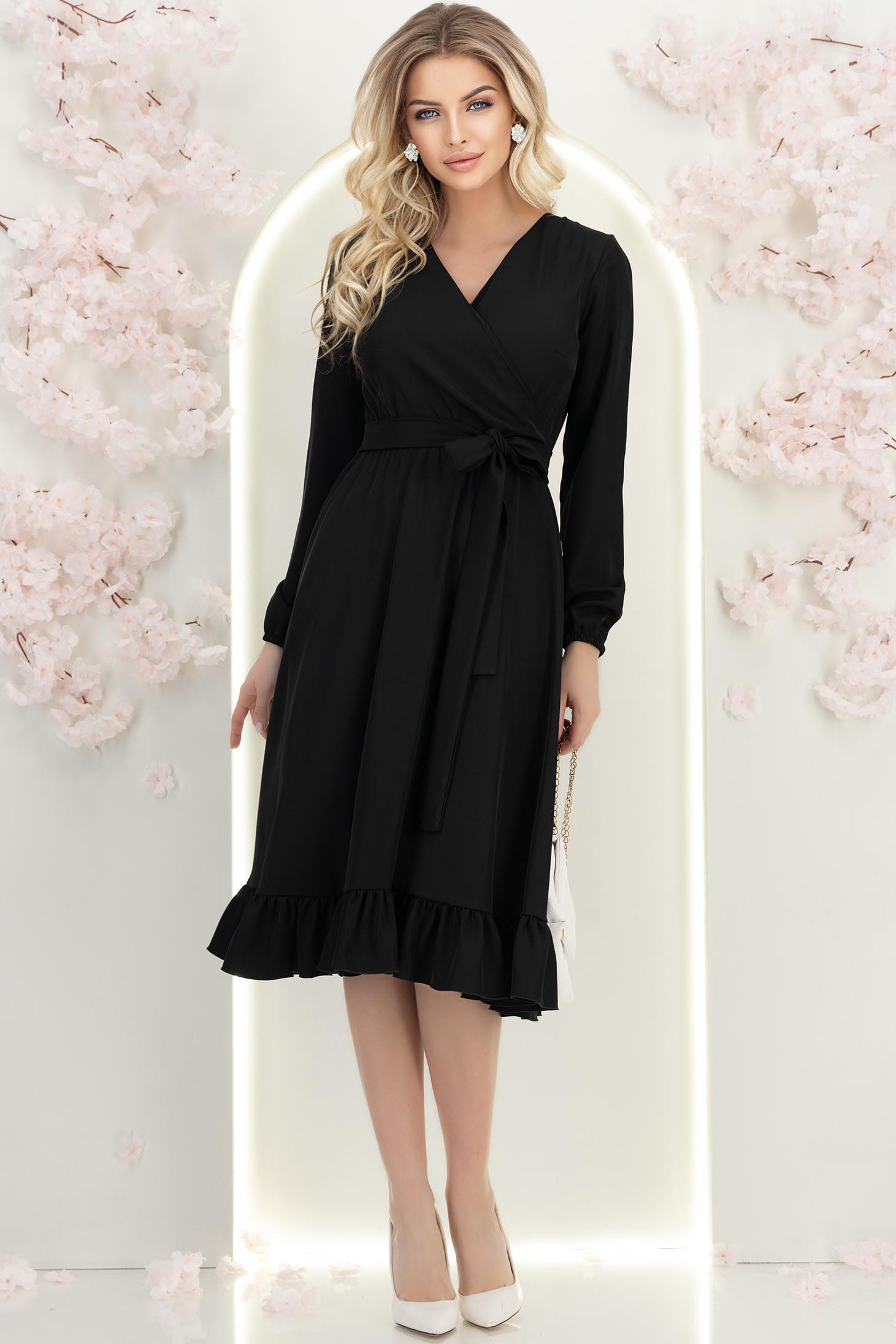 Rochie din material fluid neagra midi in clos cu elastic in talie si cordon - StarShinerS 3 - StarShinerS.ro