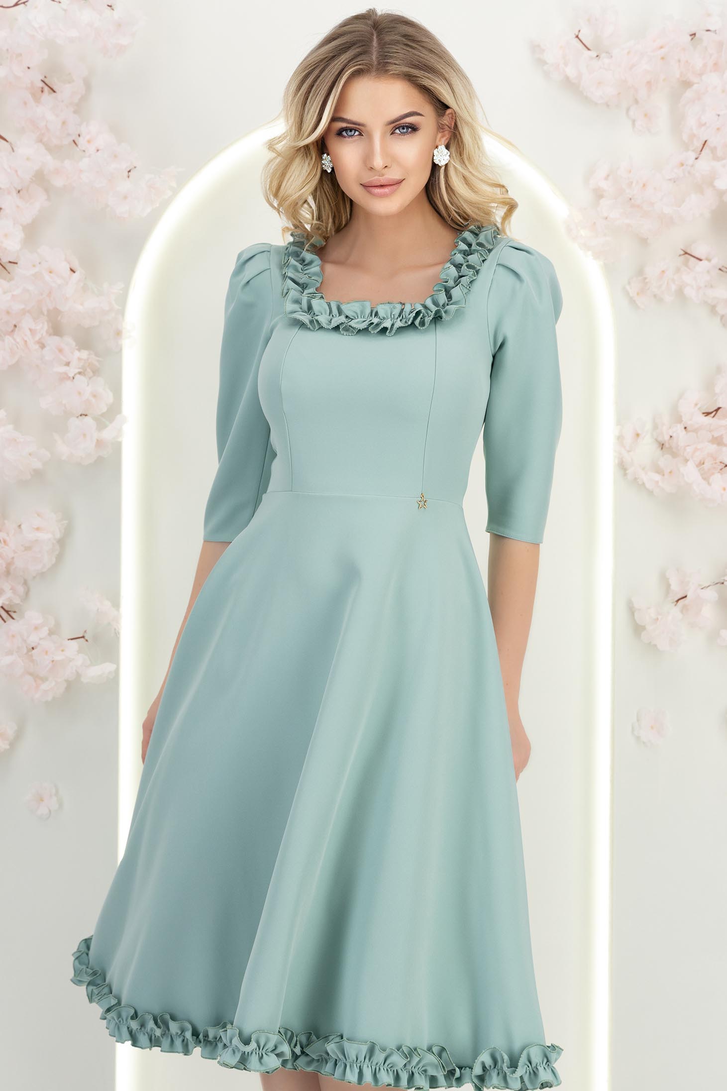 StarShinerS.ro Rochie din stofa mint midi in clos cu volanase - StarShinerS