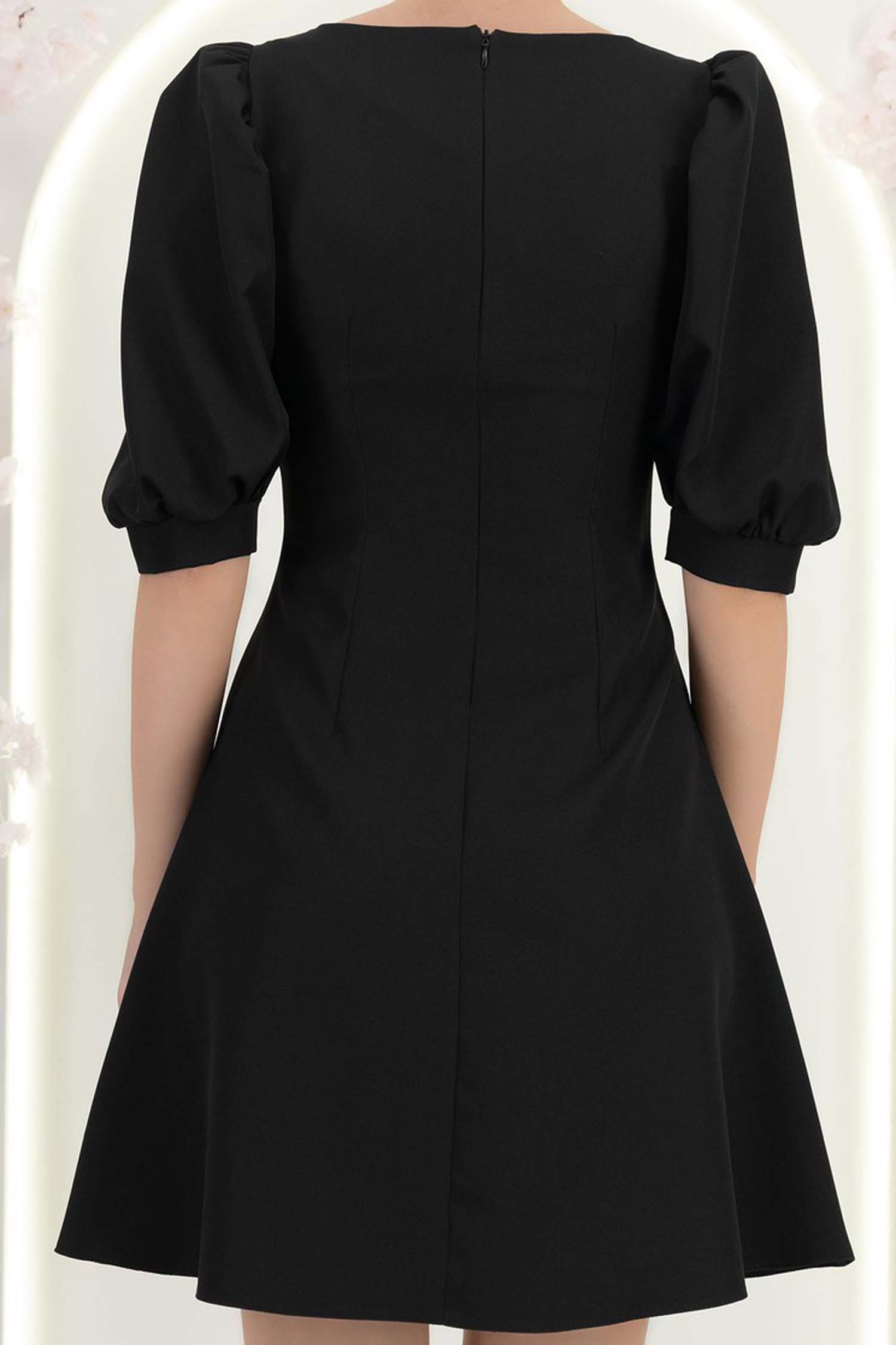 StarShinerS černá šaty zvonový skleník krátký elastická látka 6 - StarShinerS.cz