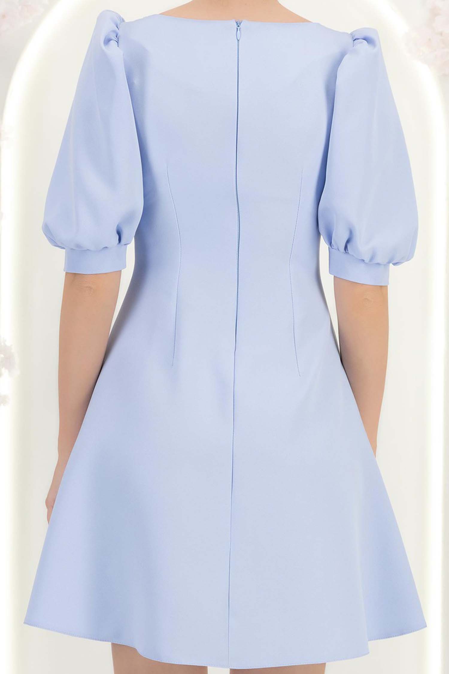 Rochie din stofa elastica albastra-deschis scurta in clos cu maneci bufante si dantela - StarShinerS 6 - StarShinerS.ro