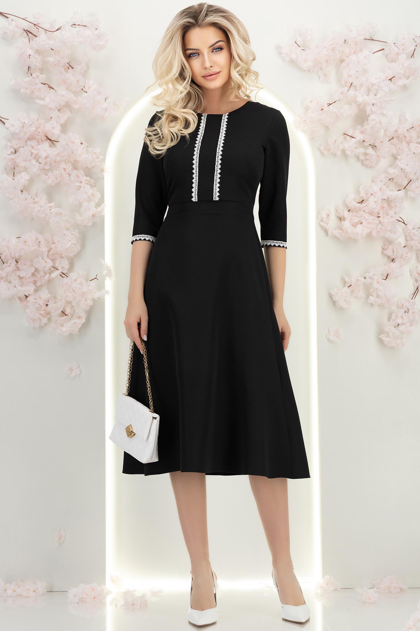 StarShinerS černá šaty elastická látka přes koleno zvonový skleník 4 - StarShinerS.cz