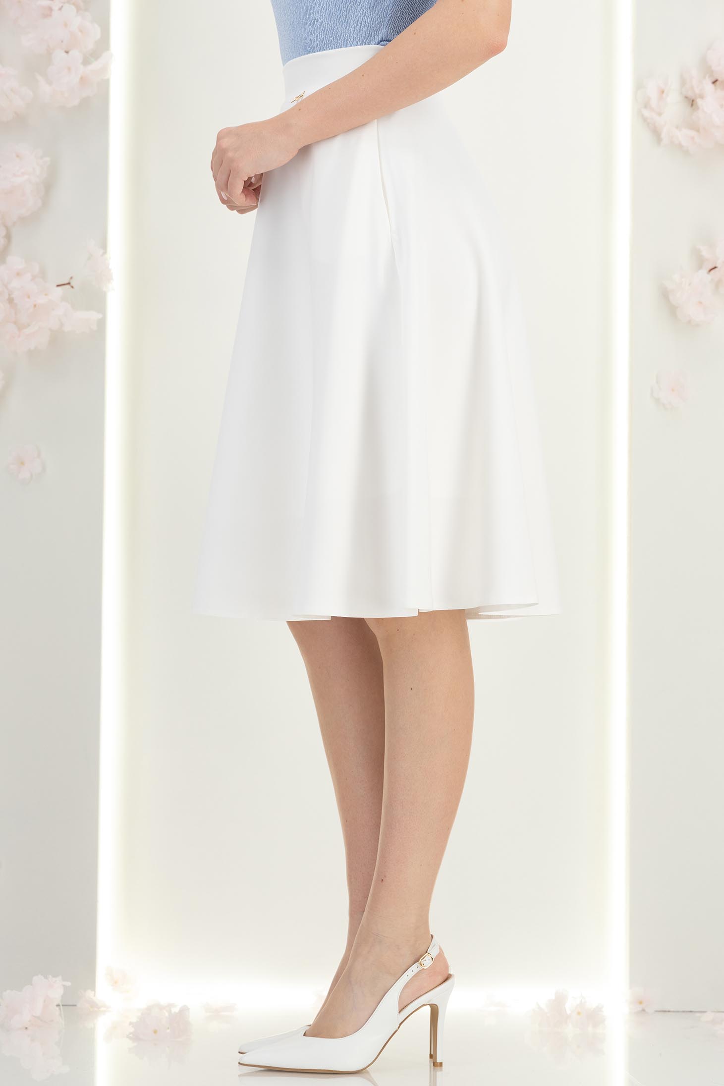 Fusta din stofa alba midi in clos cu buzunare - StarShinerS 3 - StarShinerS.ro