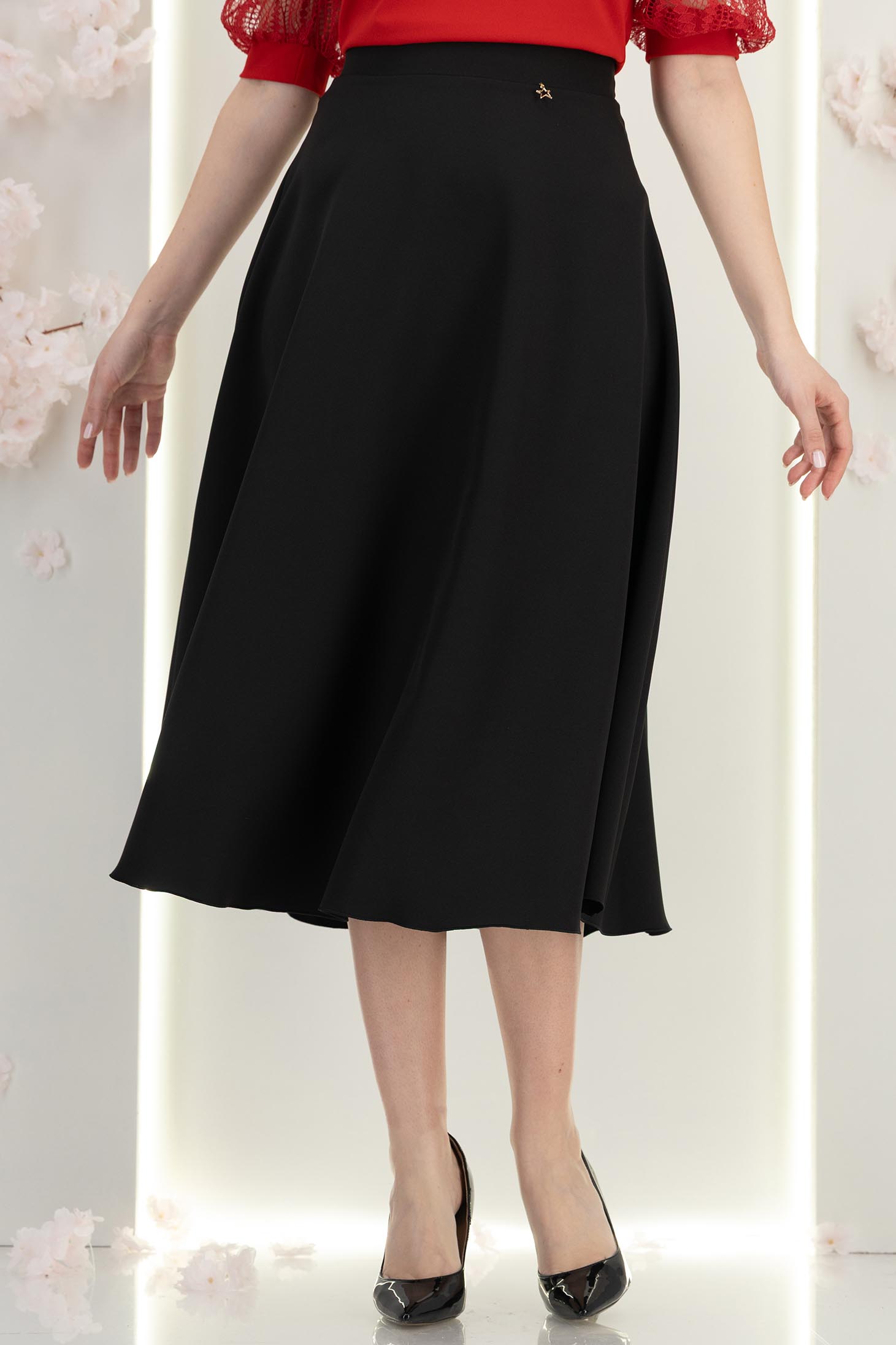 Fusta din stofa neagra midi in clos - StarShinerS 7 - StarShinerS.ro