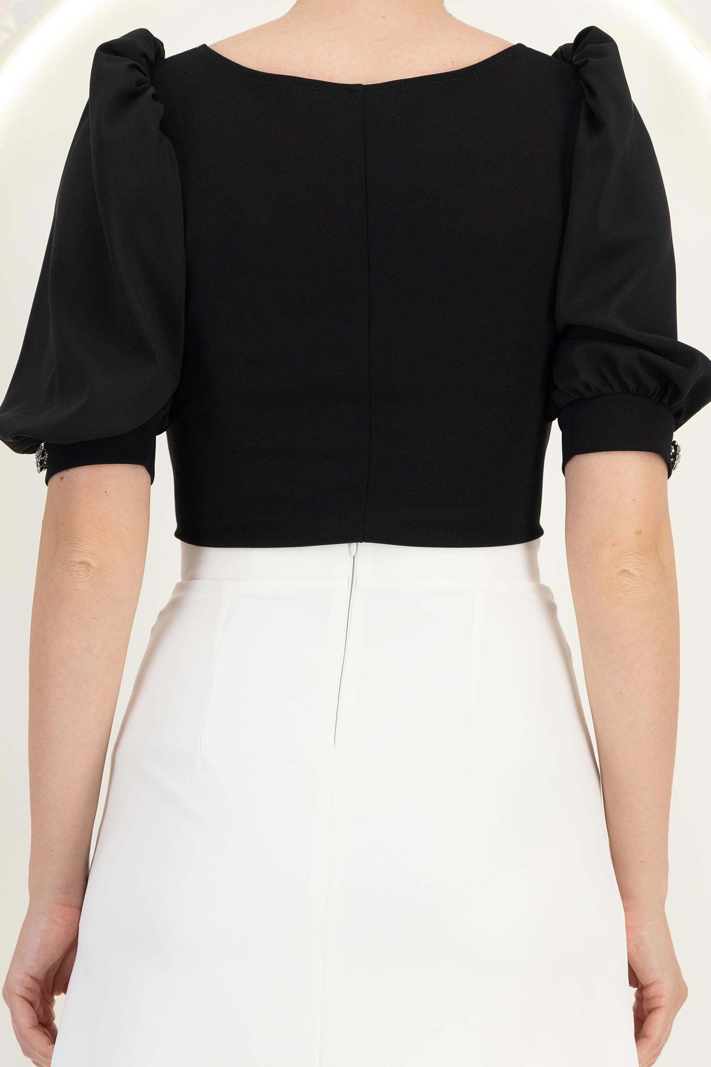 Bluza din crep neagra mulata cu maneci din voal si nasturi decorativi- StarShinerS 7 - StarShinerS.ro