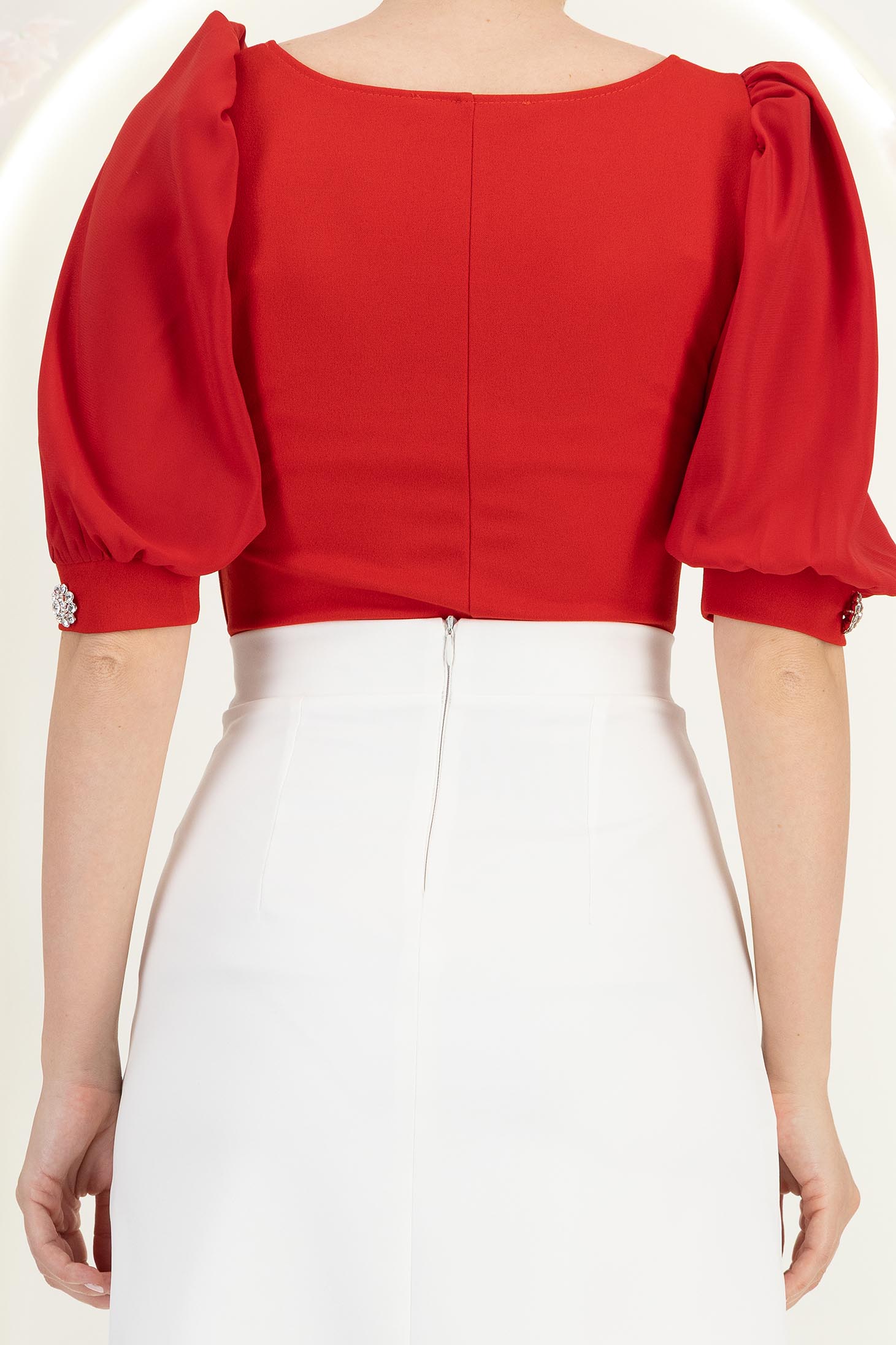 Bluza din crep rosie mulata cu maneci din voal si nasturi decorativi- StarShinerS 7 - StarShinerS.ro