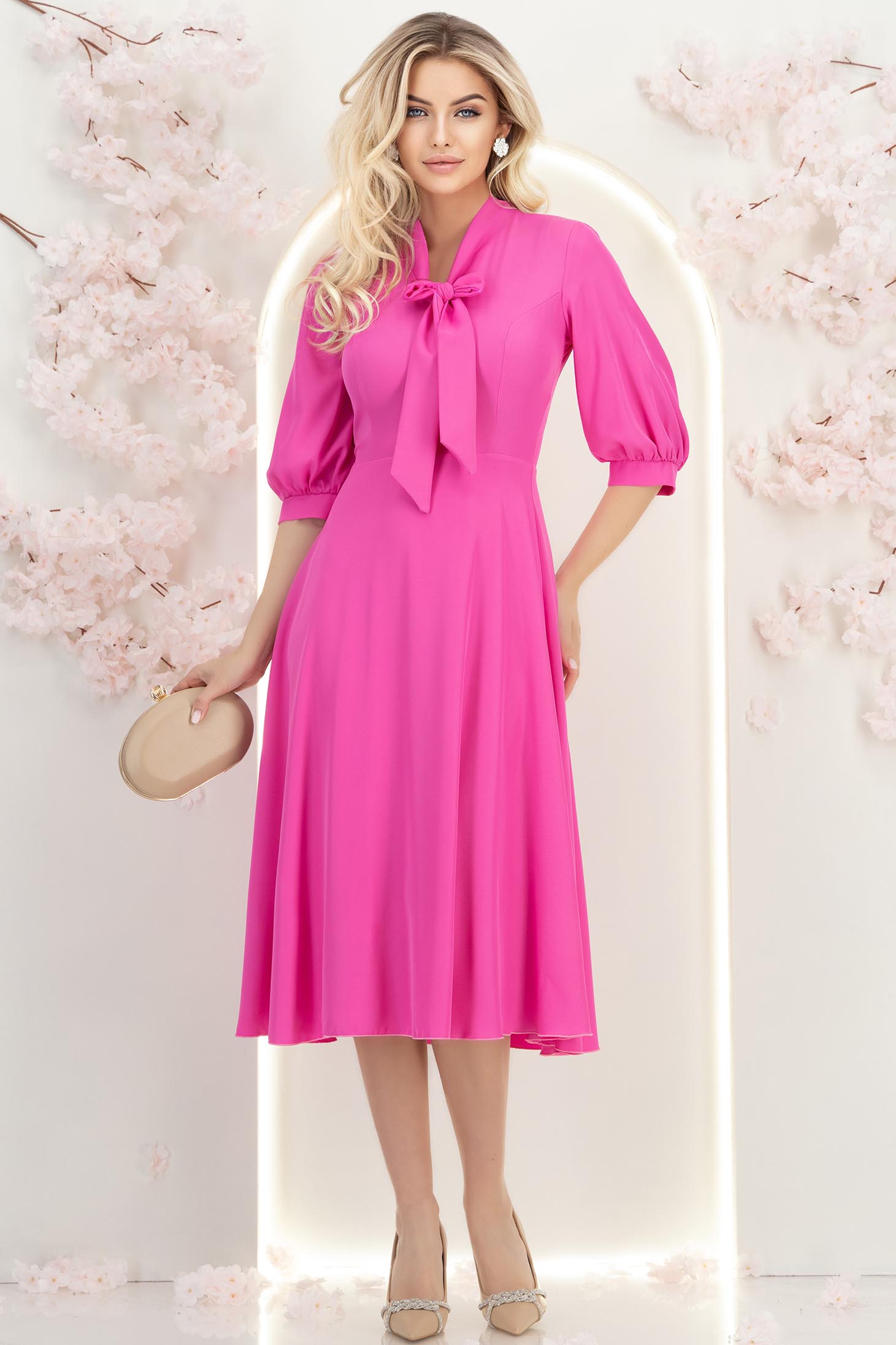Rochie georgette fuchsia midi in clos cu guler tip esarfa - StarShinerS 3 - StarShinerS.ro