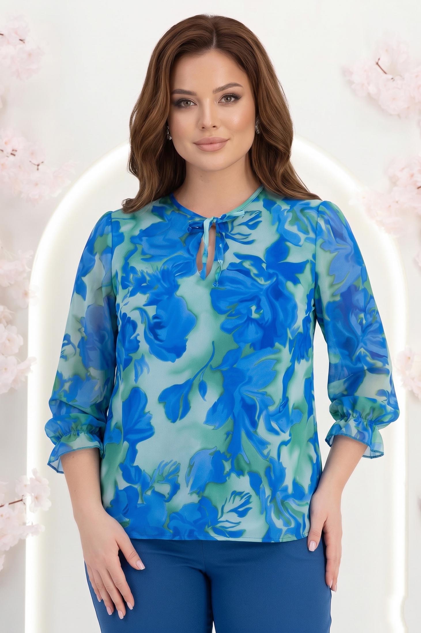 Bluza din viscoza albastra cu croi larg si volanase la maneca - StarShinerS 1 - StarShinerS.ro