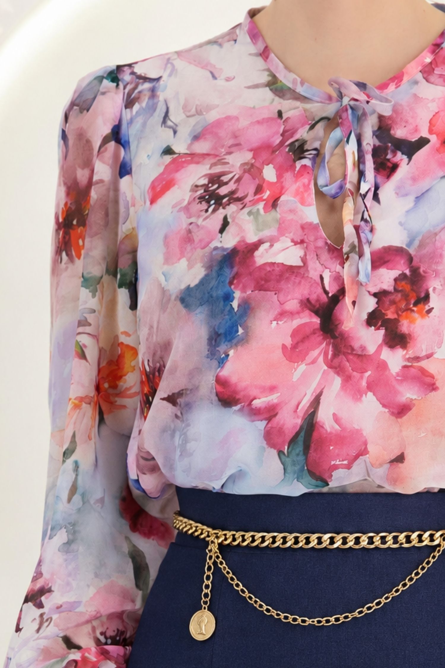 Bluza roz din voal larg floral 3 - StarShinerS.ro