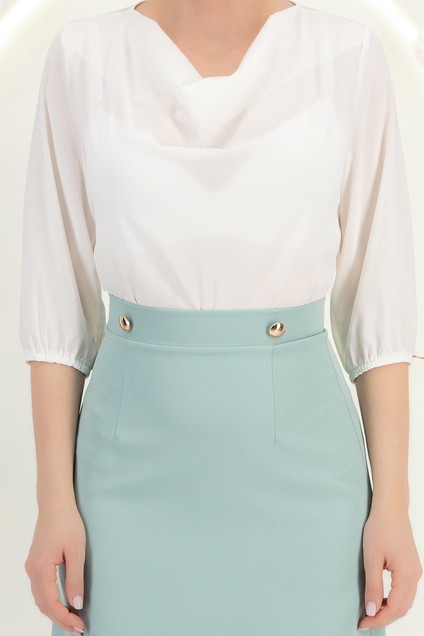 Bluza din voal ivoire cu croi larg si decolteu cazut- StarShinerS 5 - StarShinerS.ro