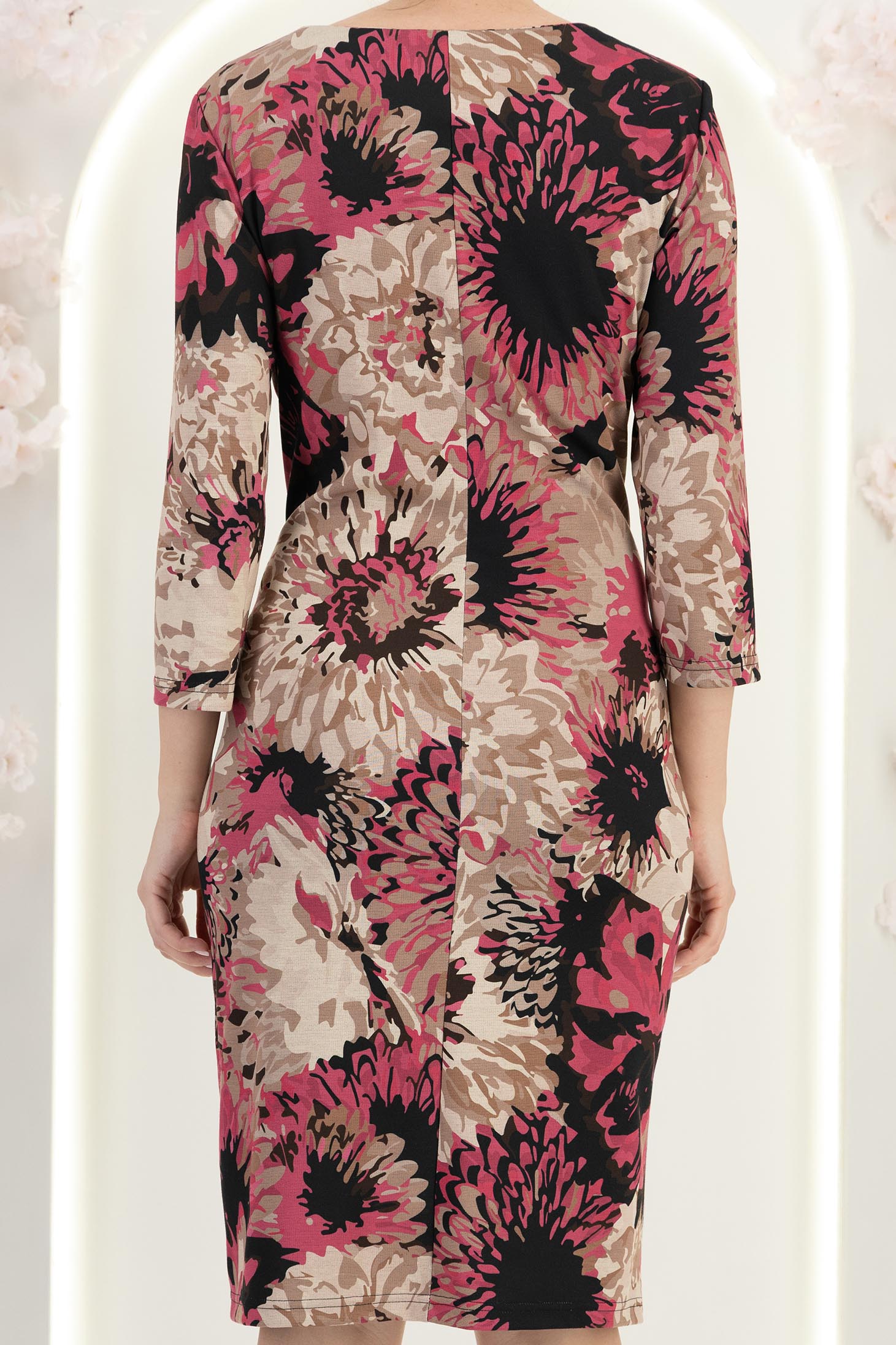 Rochie din jersey roz pana la genunchi cu un croi drept si imprimeu - StarShinerS 6 - StarShinerS.ro