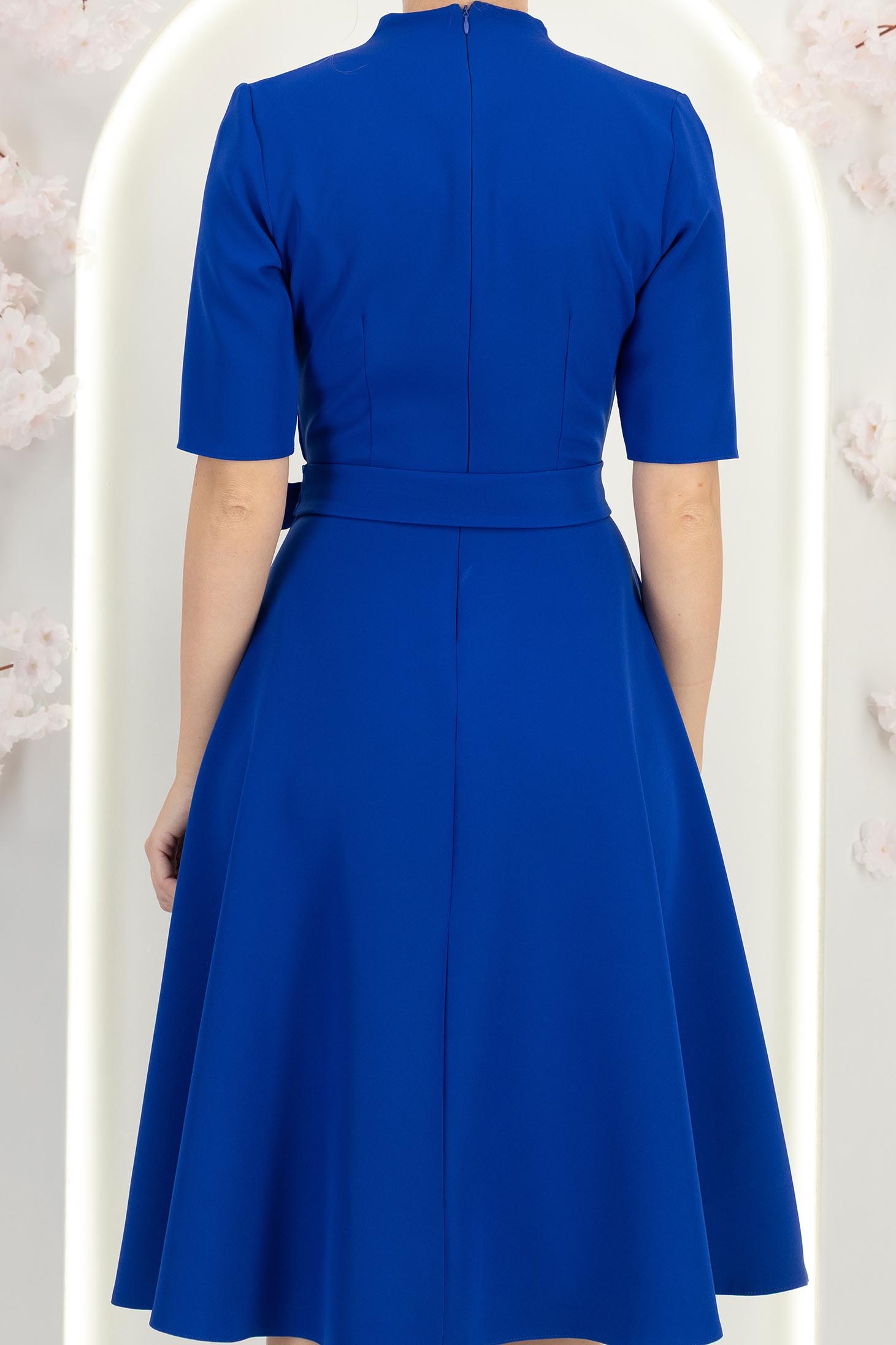 Rochie din stofa albastra midi in clos cu brosa detasabila - StarShinerS 7 - StarShinerS.ro