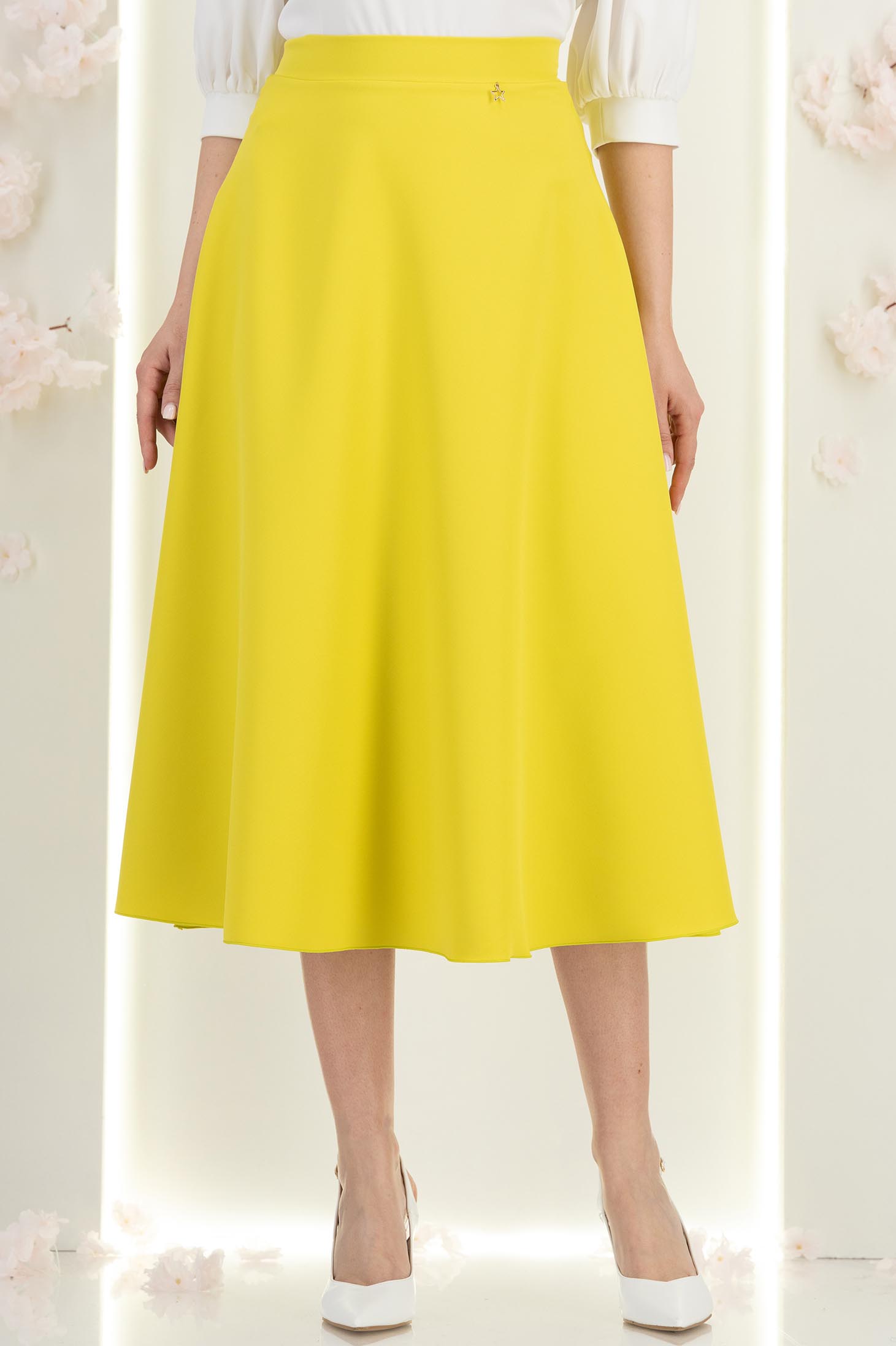 Fusta din stofa verde lime midi in clos - StarShinerS 4 - StarShinerS.ro