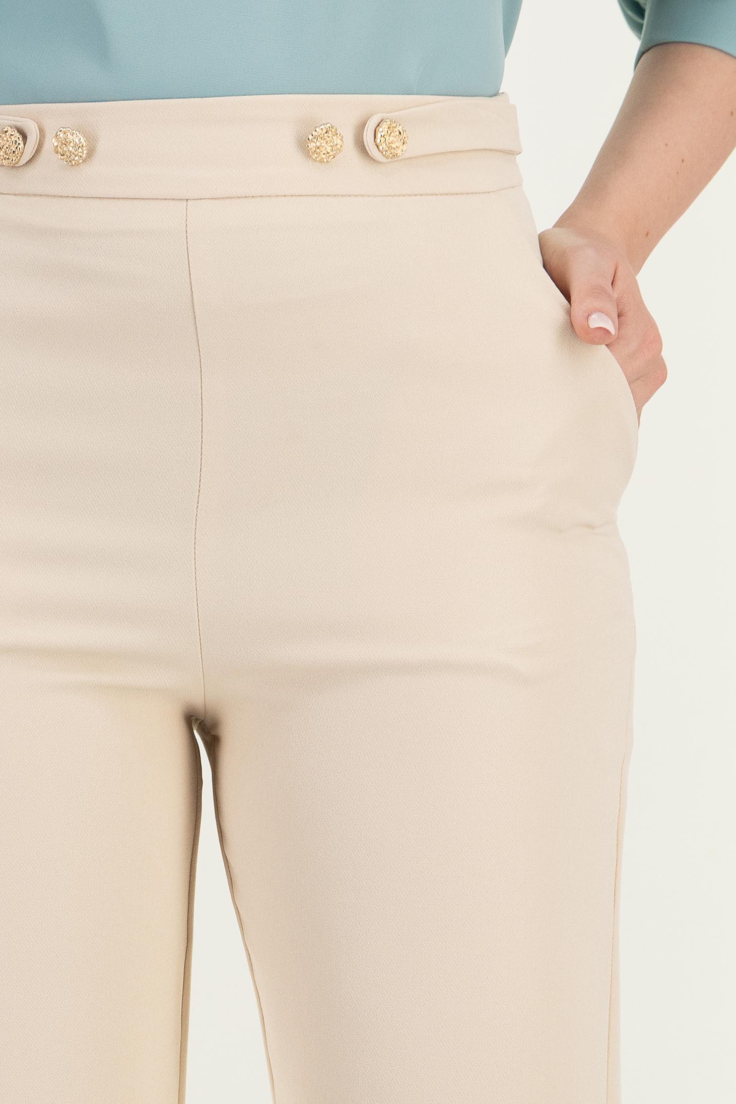 Pantaloni din stofa crem lungi drepti cu nasturi decorativi aurii- StarShinerS 6 - StarShinerS.ro