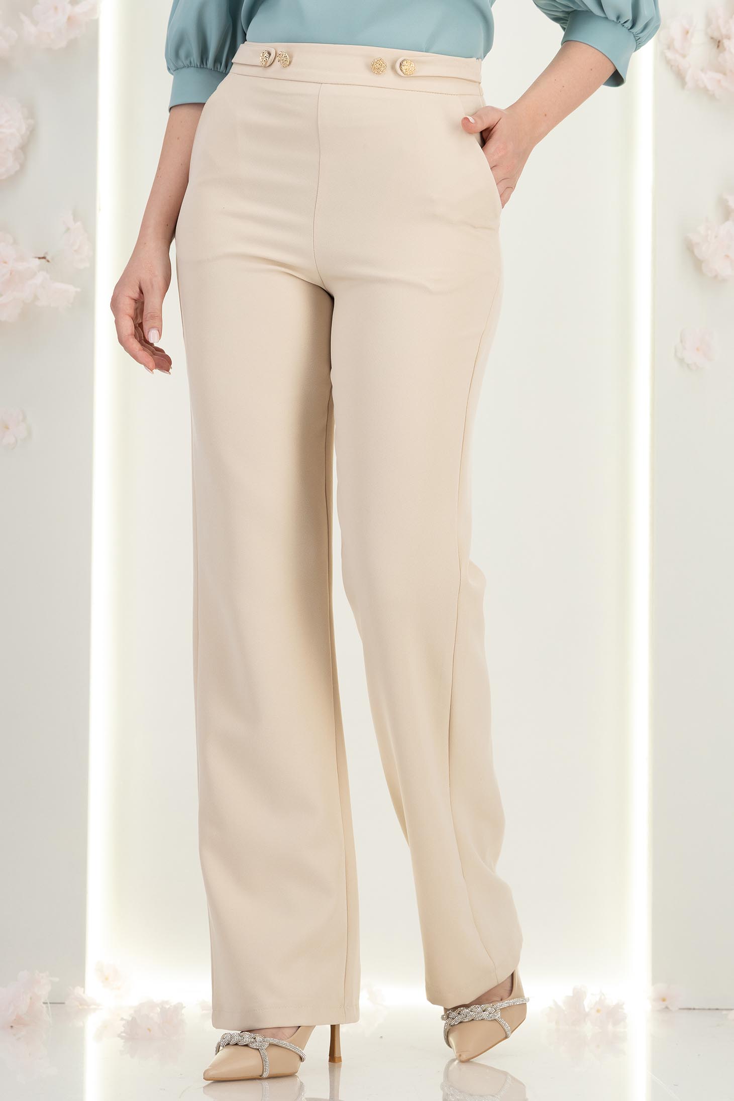 Pantaloni din stofa crem lungi drepti cu nasturi decorativi aurii- StarShinerS 3 - StarShinerS.ro