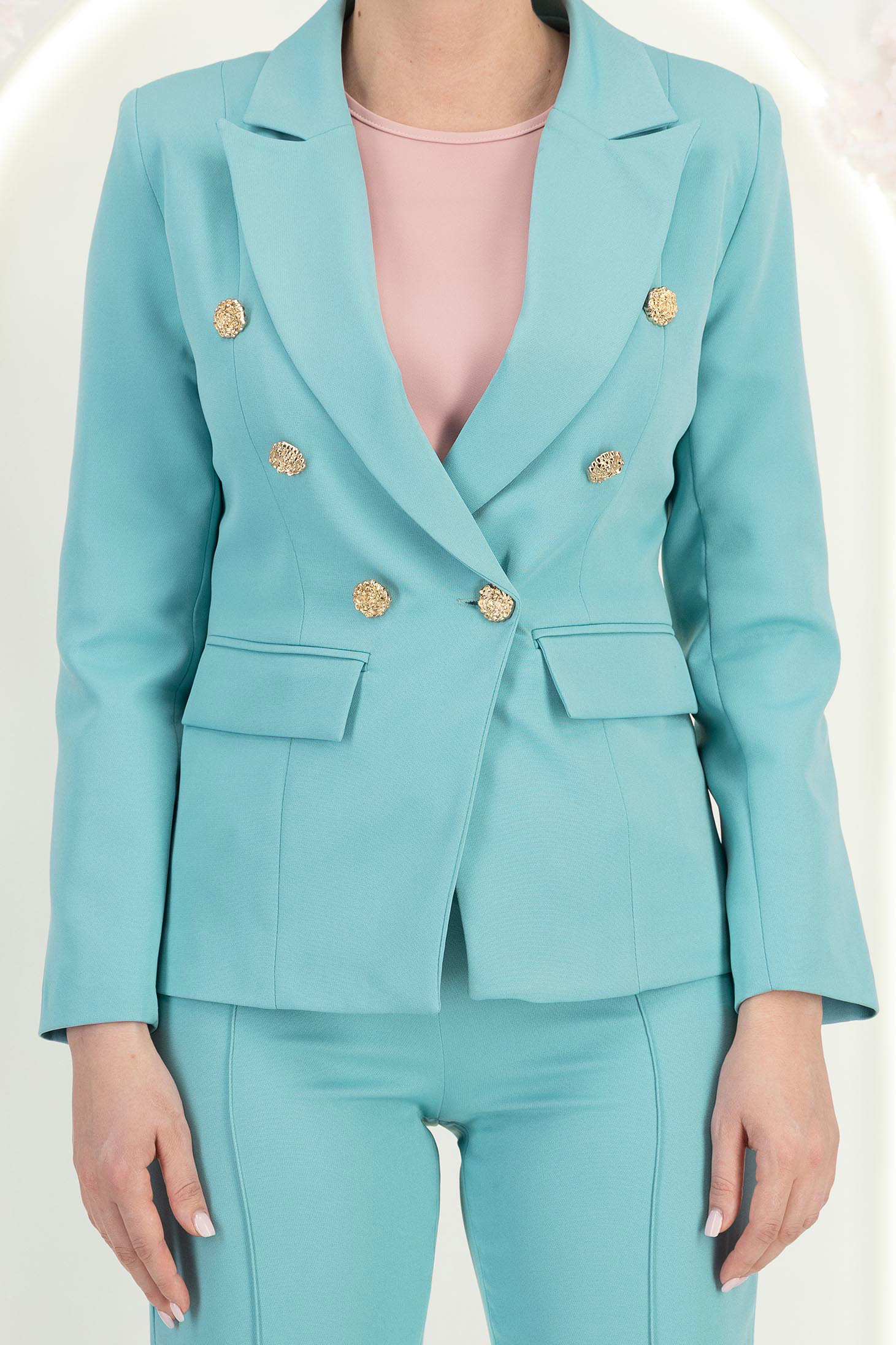 Sacou din stofa turcoaz cu un croi cambrat si nasturi decorativi aurii- StarShinerS 6 - StarShinerS.ro