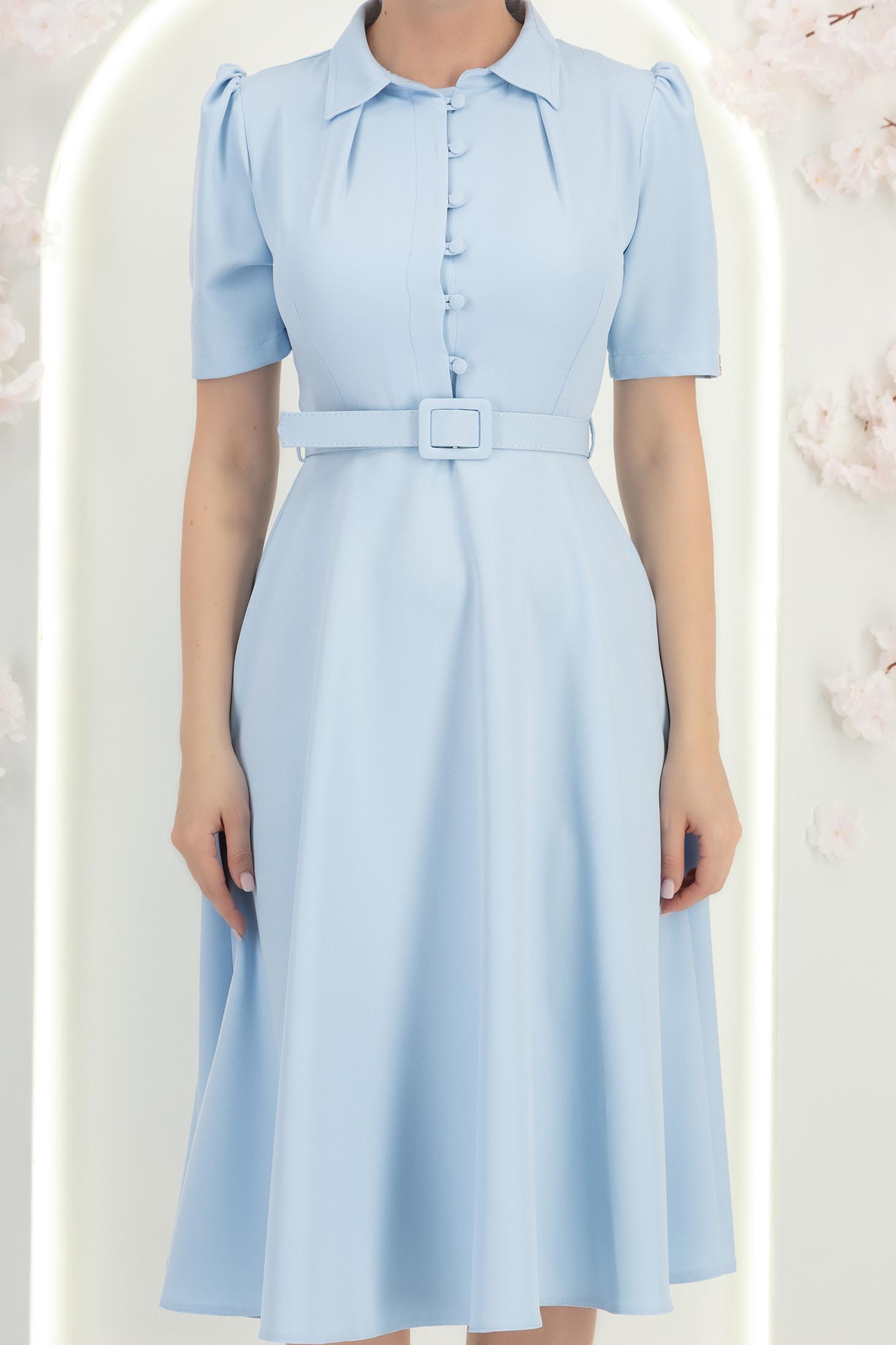 Rochie din stofa albastru deschis midi in clos cu accesoriu tip curea- StarShinerS 5 - StarShinerS.ro