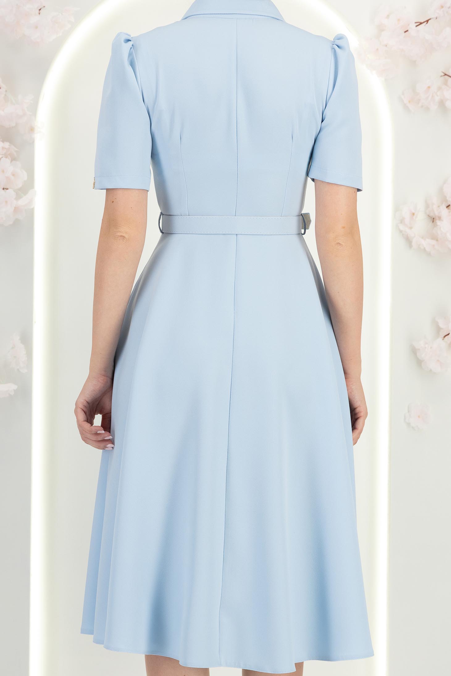 Rochie din stofa albastru deschis midi in clos cu accesoriu tip curea- StarShinerS 6 - StarShinerS.ro