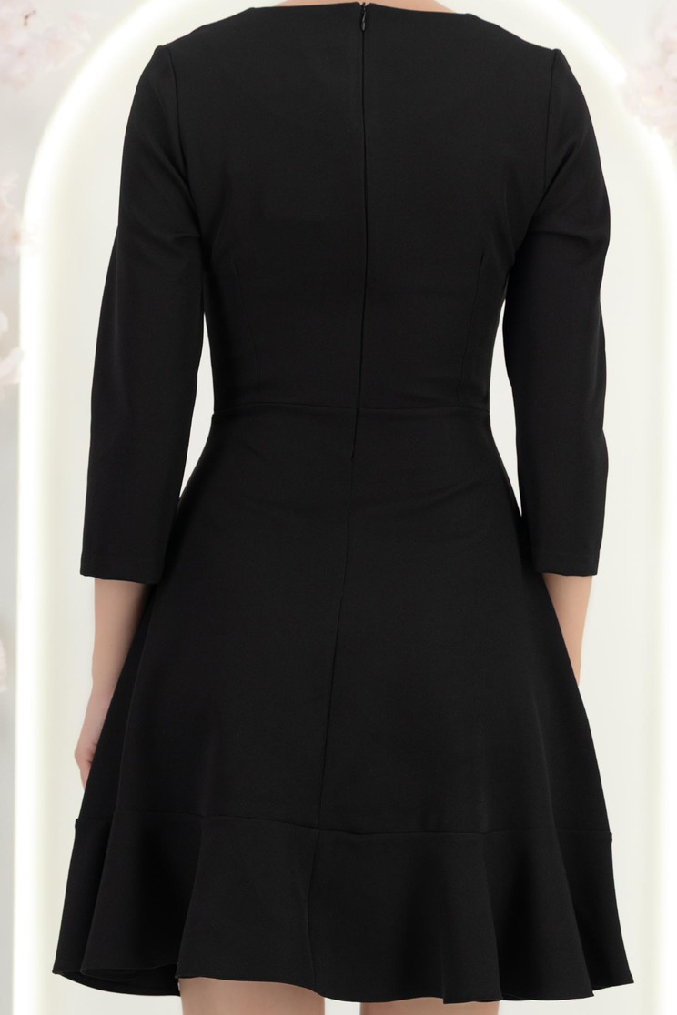 Rochie din stofa neagra scurta in clos cu volanas la baza fustei- StarShinerS 6 - StarShinerS.ro