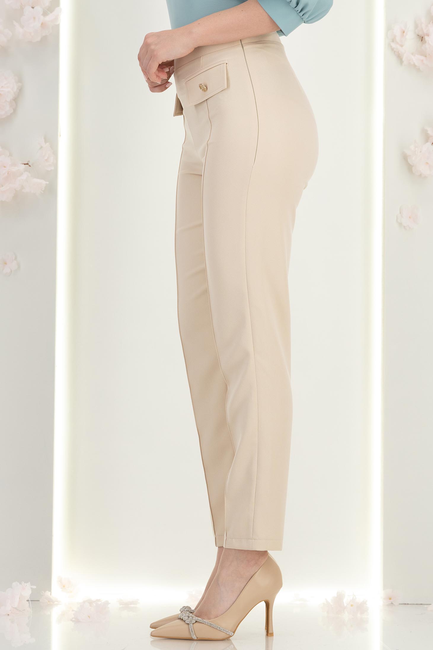 Pantaloni din stofa crem cu talie inalta conici cu buzunare false - StarShinerS 3 - StarShinerS.ro