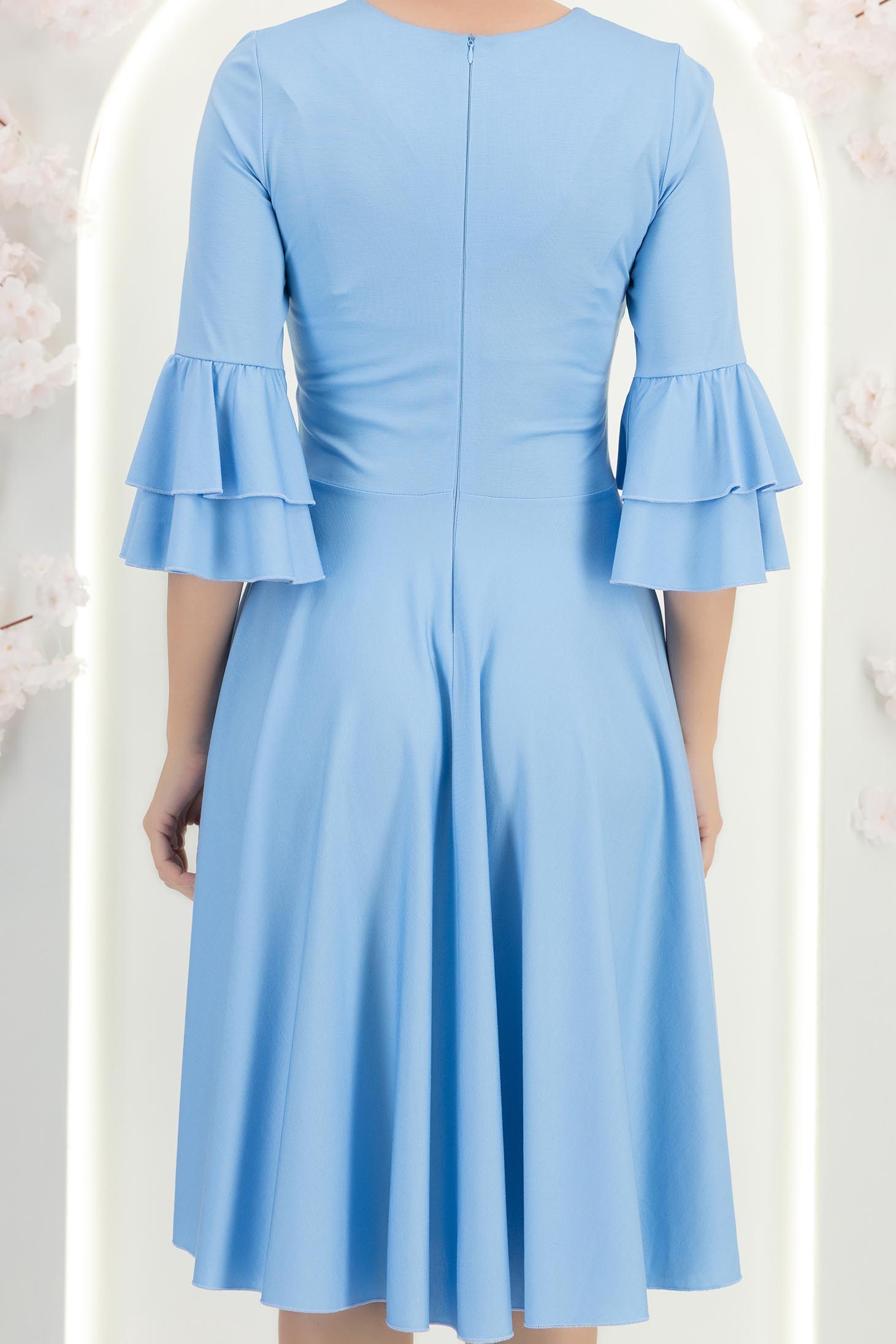 Rochie din modal albastru-deschis midi in clos cu mâneci tip clopot - StarShinerS 6 - StarShinerS.ro