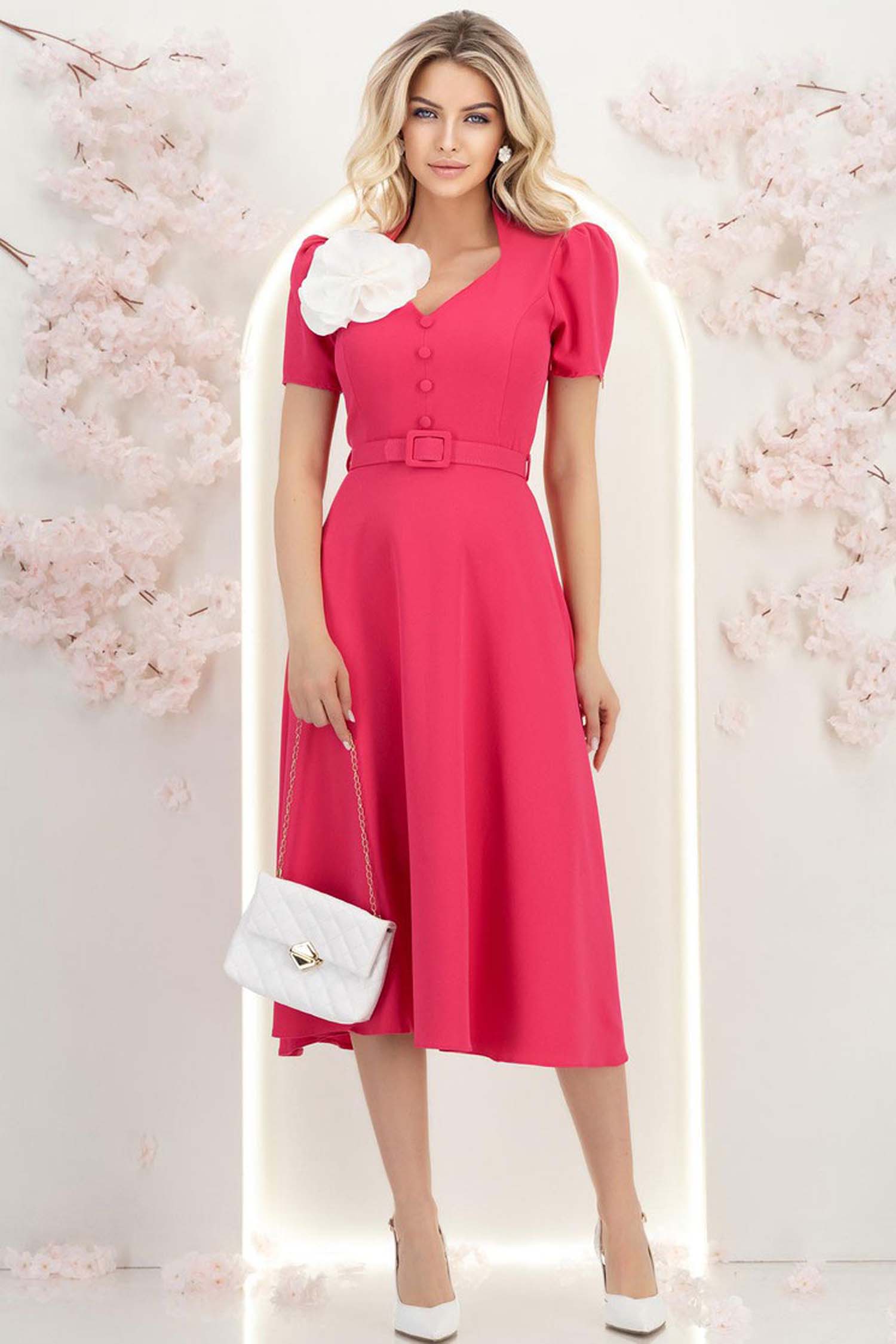 Rochie din stofa roz midi in clos cu accesoriu tip curea - StarShinerS 3 - StarShinerS.ro