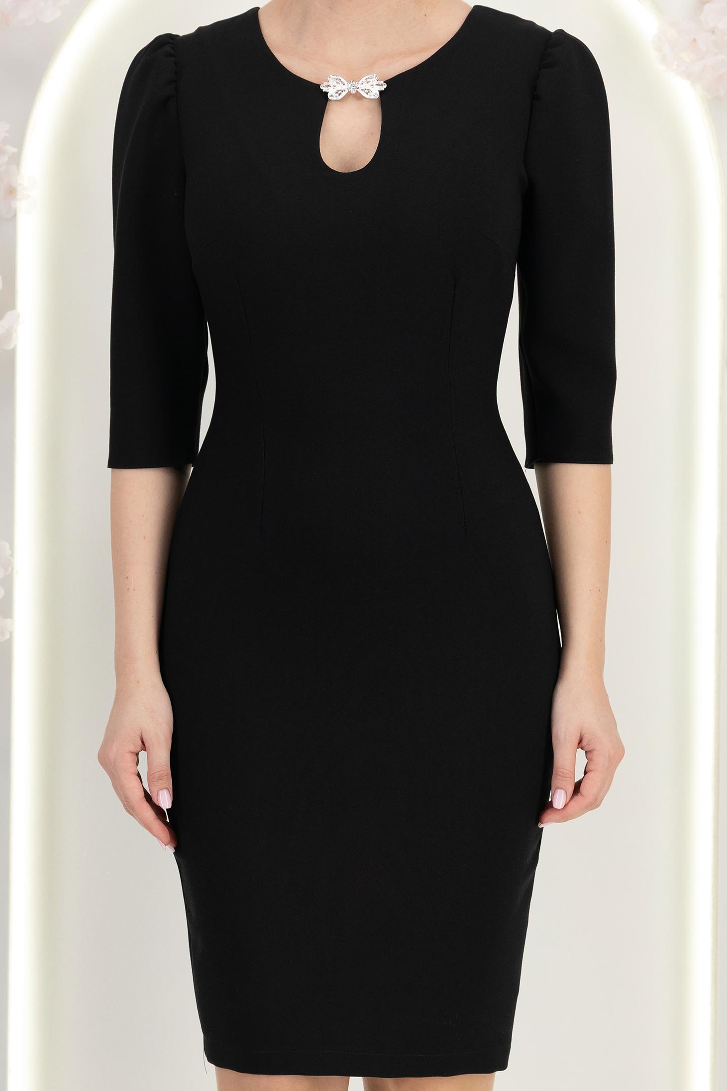 Rochie din stofa premium neagra midi tip creion cu umeri bufanti si accesoriu argintiu- StarShinerS 5 - StarShinerS.ro