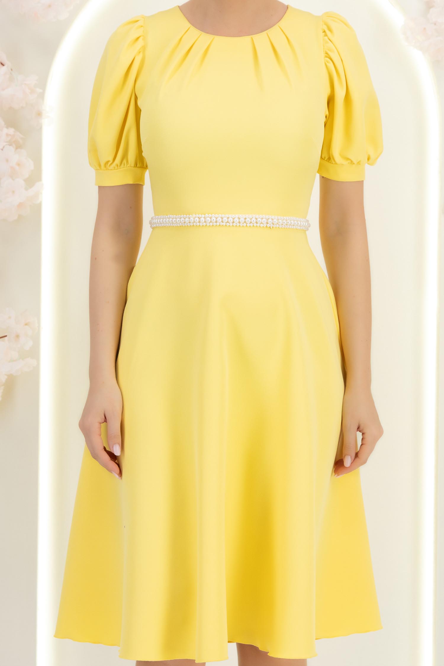 Rochie din stofa galbena midi in clos cu cordon cu perle - StarShinerS 6 - StarShinerS.ro