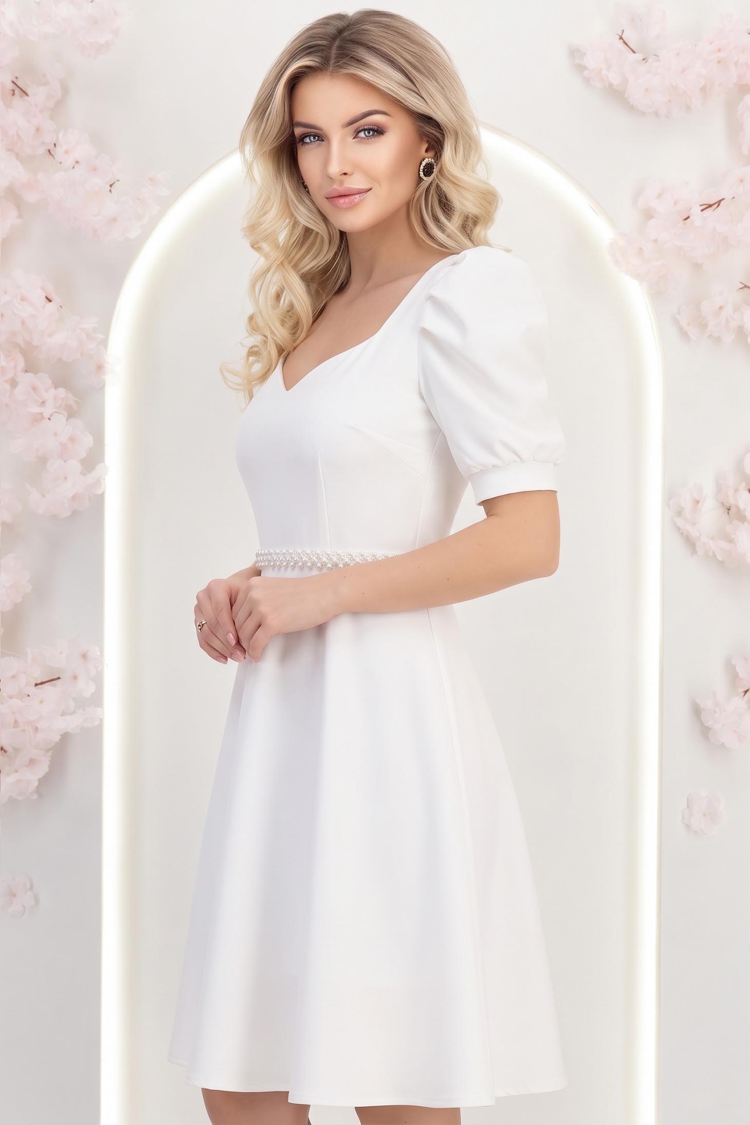 Rochie din stofa alba până la genunchi in clos accesorizata cu cordon cu perle detasabil- StarShinerS 2 - StarShinerS.ro