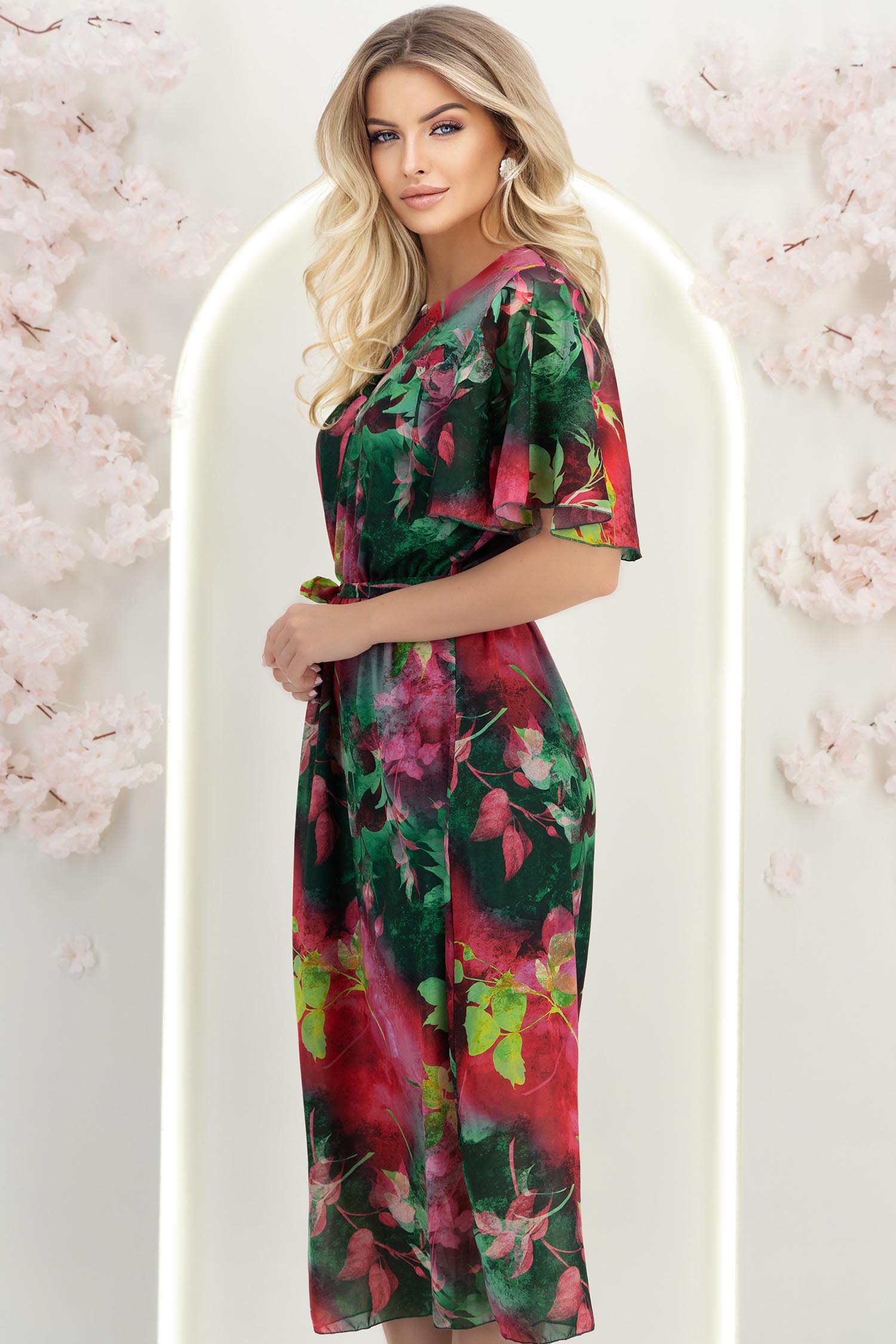 Rochie din material fluid verde midi in clos cu elastic in talie si cordon detasabil 2 - StarShinerS.ro