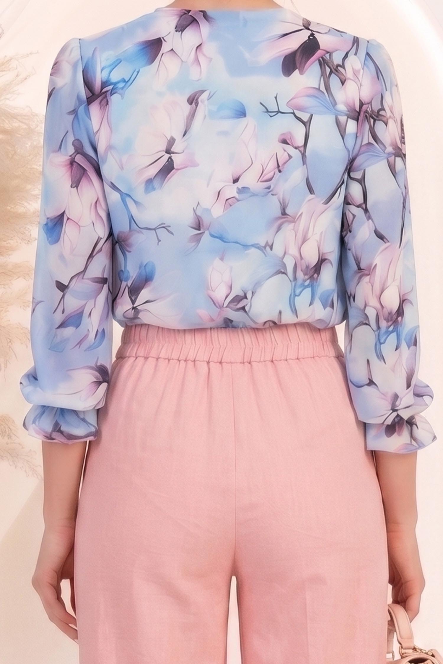 Bluza din viscoza albastru deschis cu croi larg si volanase la maneca - StarShinerS 6 - StarShinerS.ro