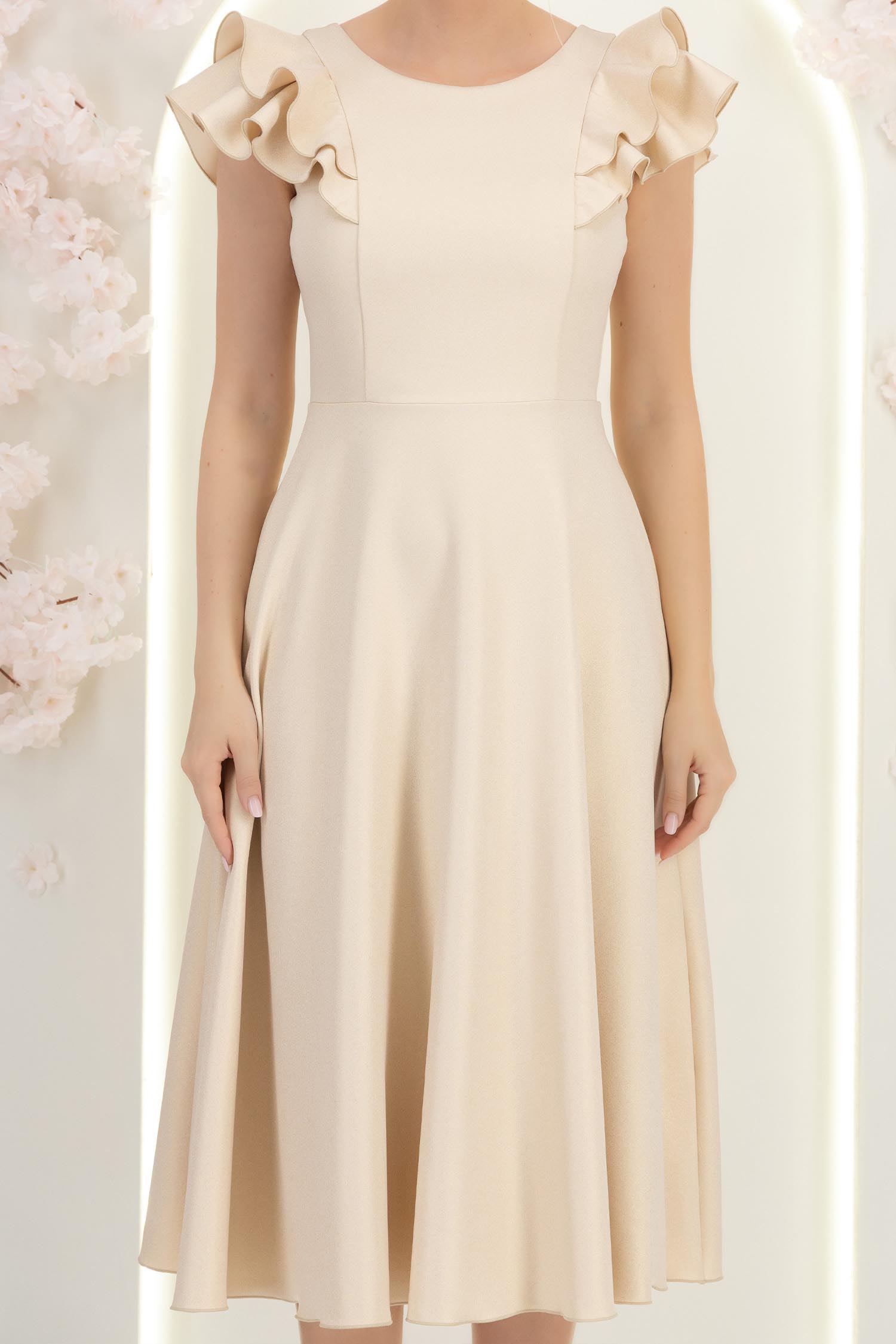 Rochie bej cu sclipici midi in clos cu volanase - StarShinerS 6 - StarShinerS.ro