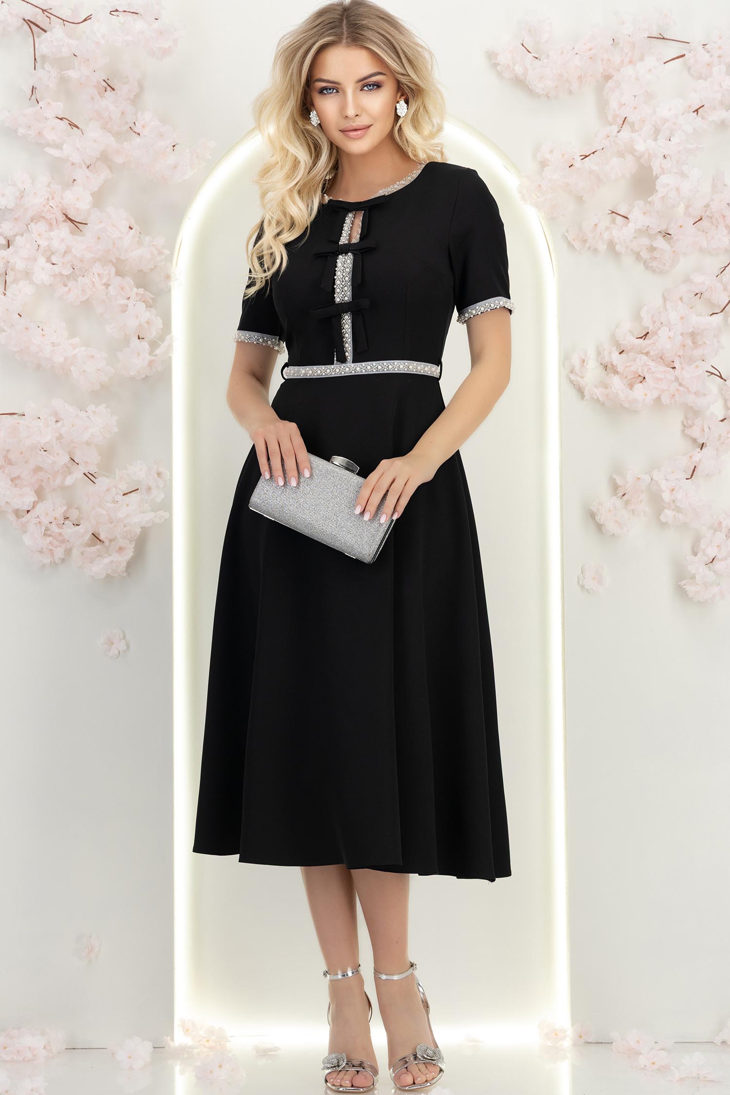 Rochie neagra midi in clos cu perle si cordon detasabil - StarShinerS 3 - StarShinerS.ro