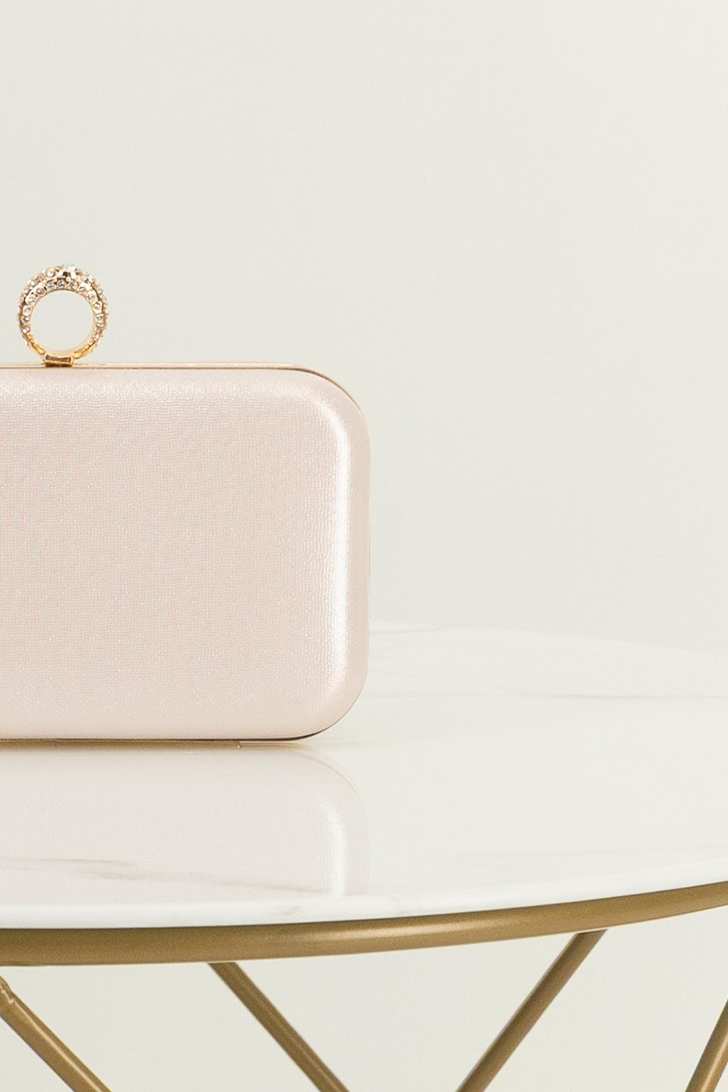 Geanta Dama tip clutch roz pudra cu sclipici fin si maner detasabil 5 - StarShinerS.ro