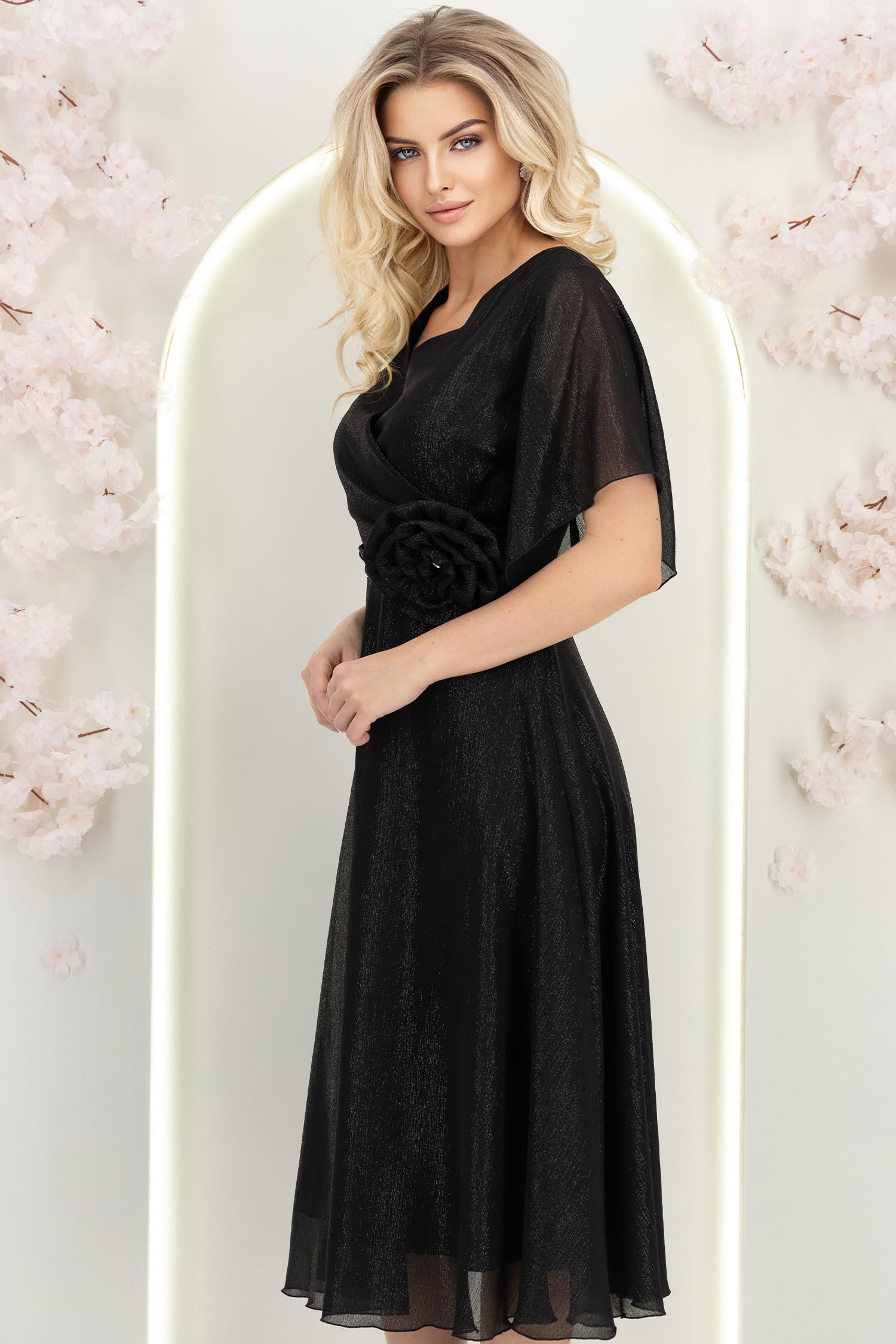 Rochie din voal cu fir lame neagra midi in clos cu brosa - StarShinerS 2 - StarShinerS.ro