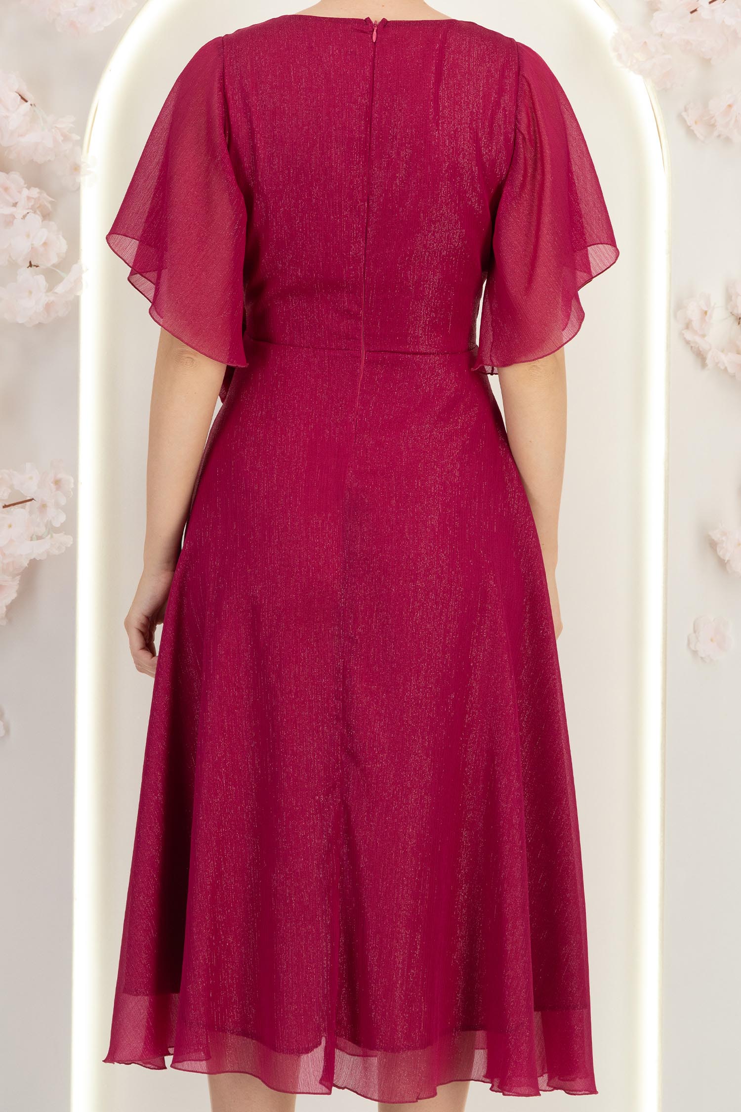 Rochie din voal cu fir lame zmeura midi in clos cu brosa - StarShinerS 7 - StarShinerS.ro