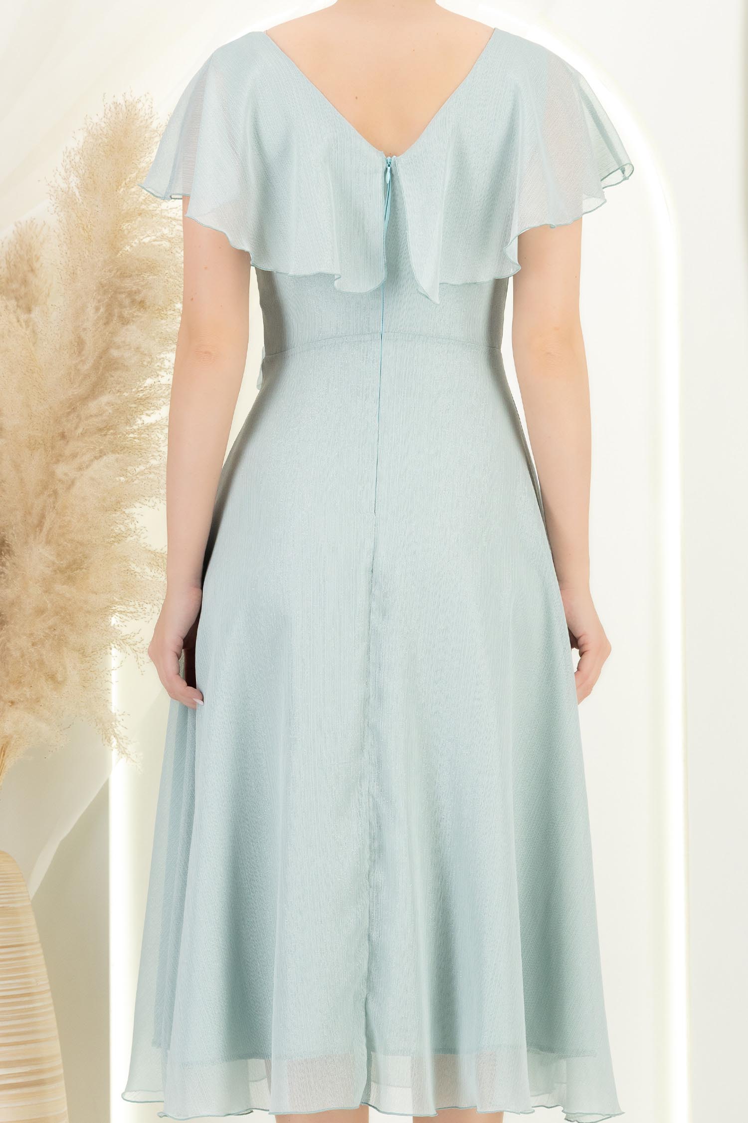 Rochie din voal si fir lame mint midi in clos cu brosa - StarShinerS 5 - StarShinerS.ro