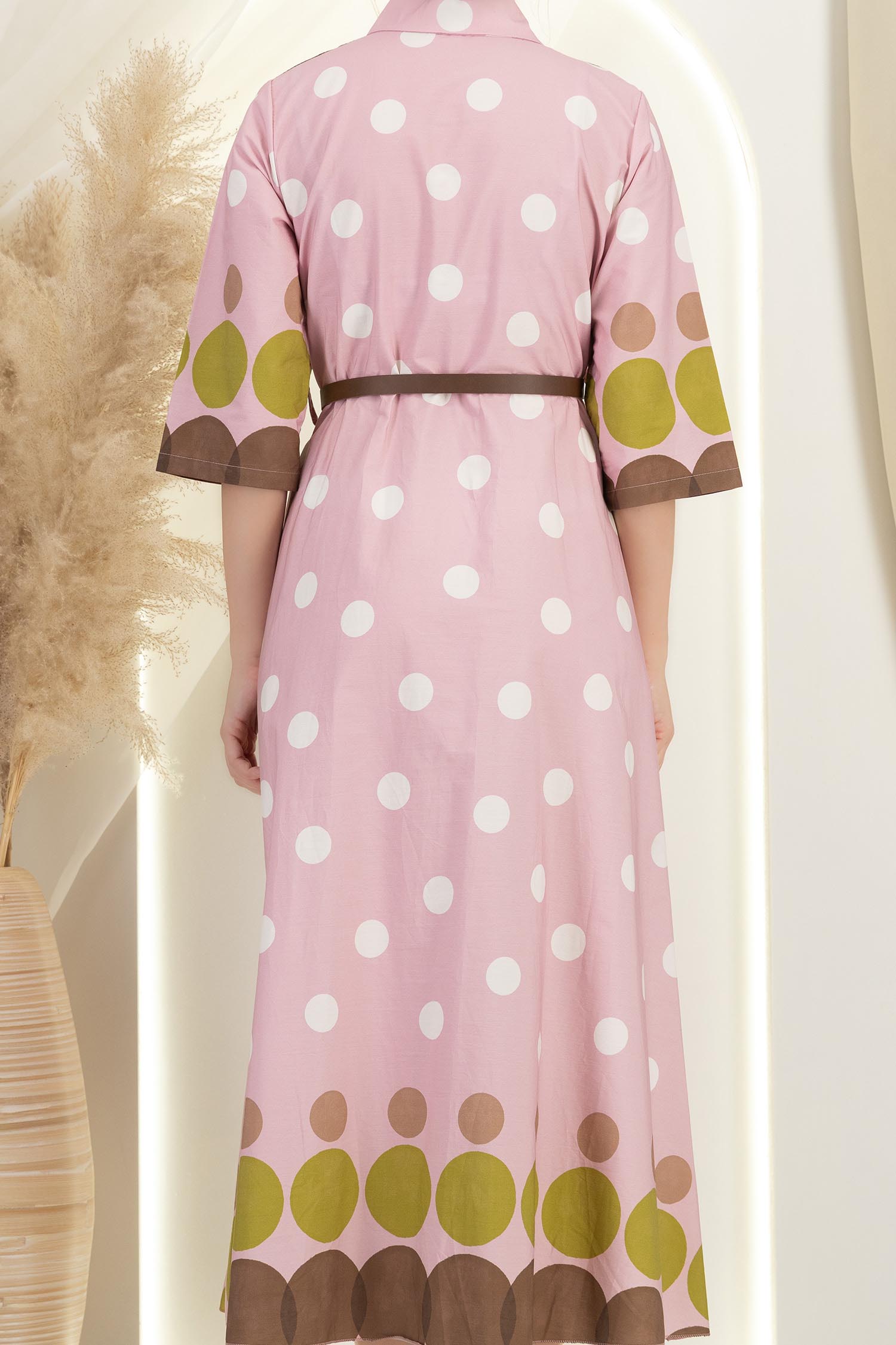 Rochie din bumbac roz in clos midi cu accesoriu tip curea 6 - StarShinerS.ro