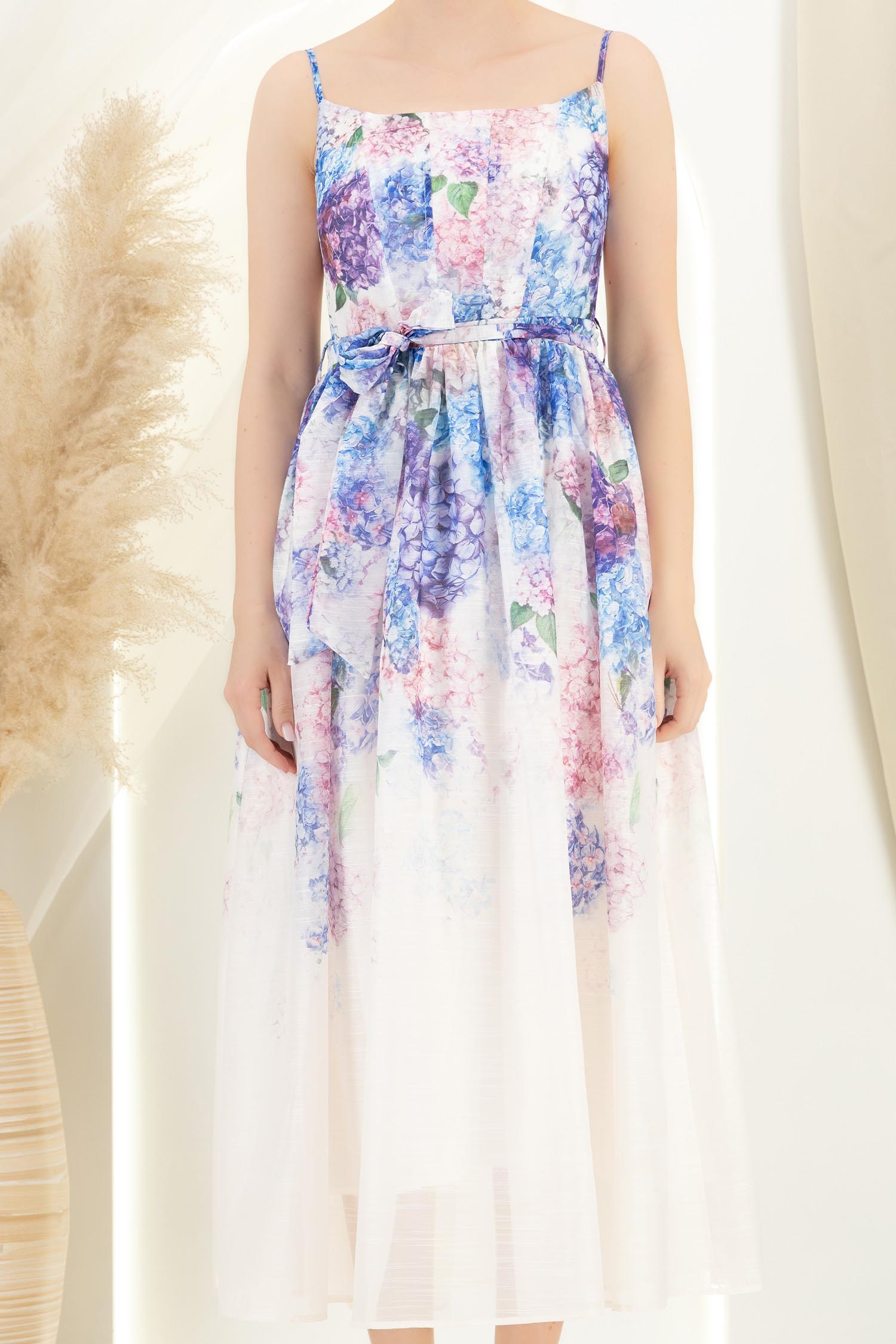 Rochie din material fin la atingere mov imprimata midi in clos cu cordon 5 - StarShinerS.ro