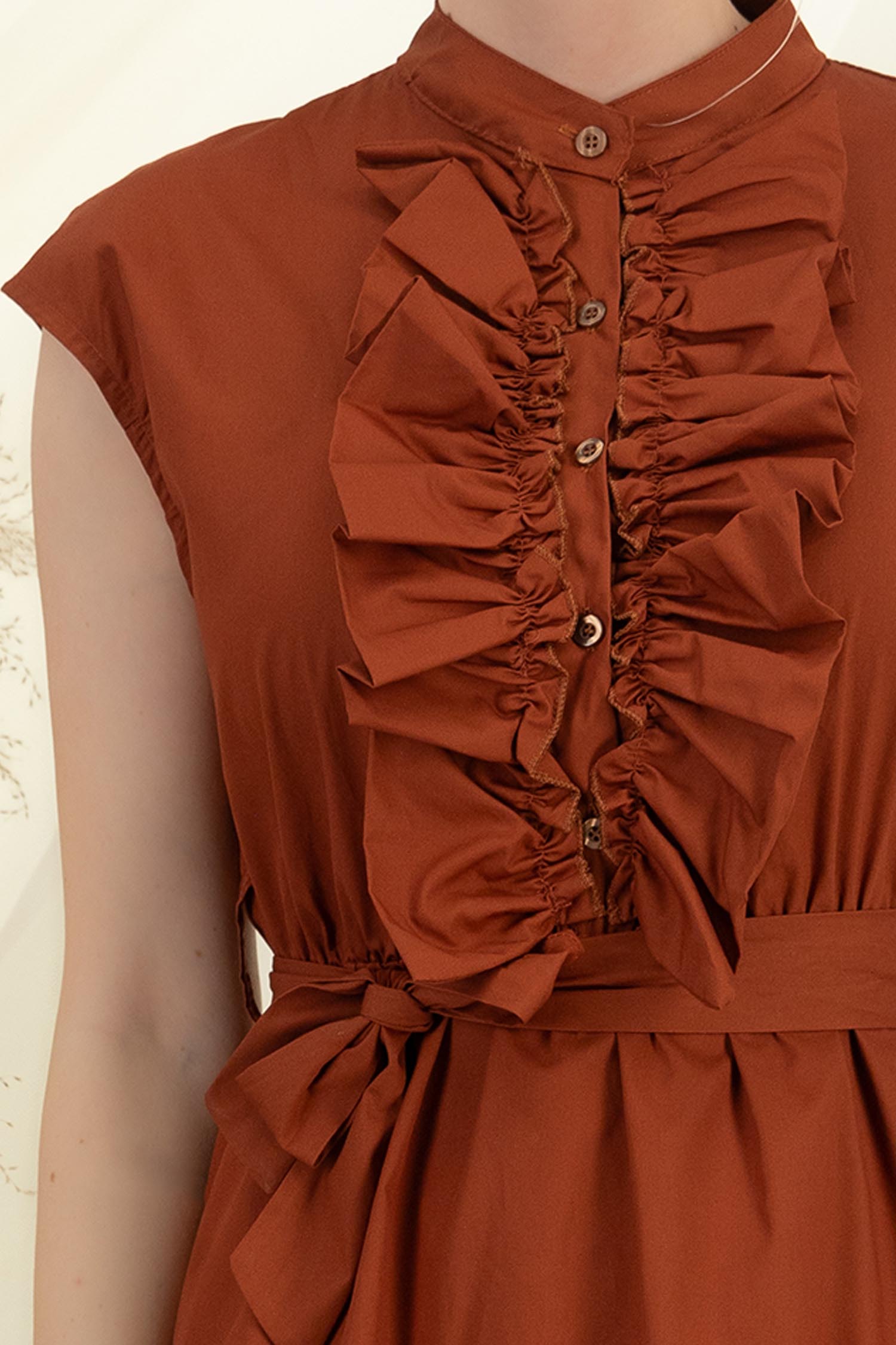 Rochie din bumbac maro midi in clos cu volanase si cordon in talie 4 - StarShinerS.ro