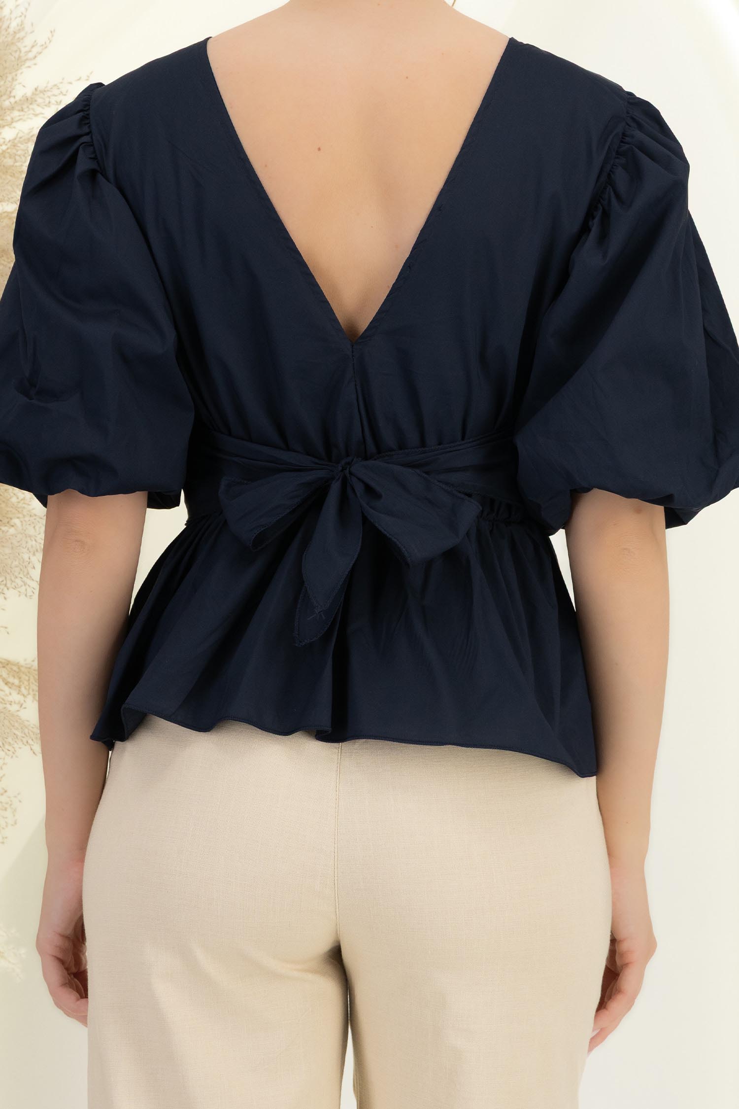 Bluza dama din bumbac bleumarin cu peplum si maneci bufante 5 - StarShinerS.ro