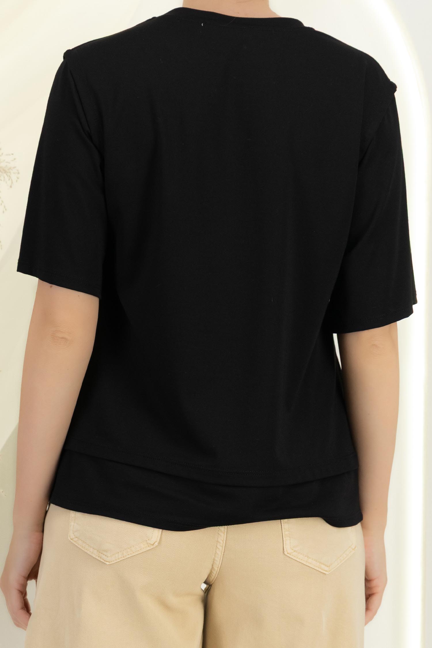 Tricou din viscoza negru cu un croi larg si decolteu rotunjit 6 - StarShinerS.ro